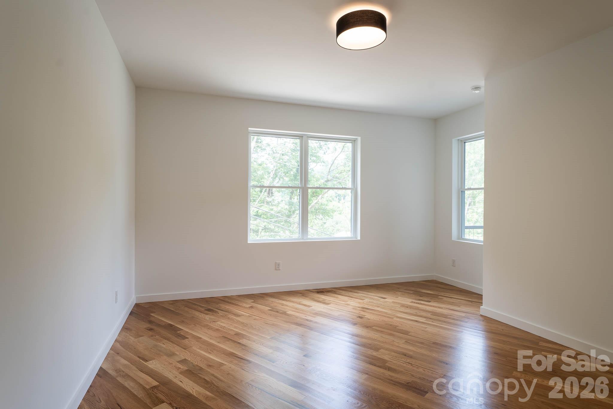 33 Spooks Branch Road — Asheville