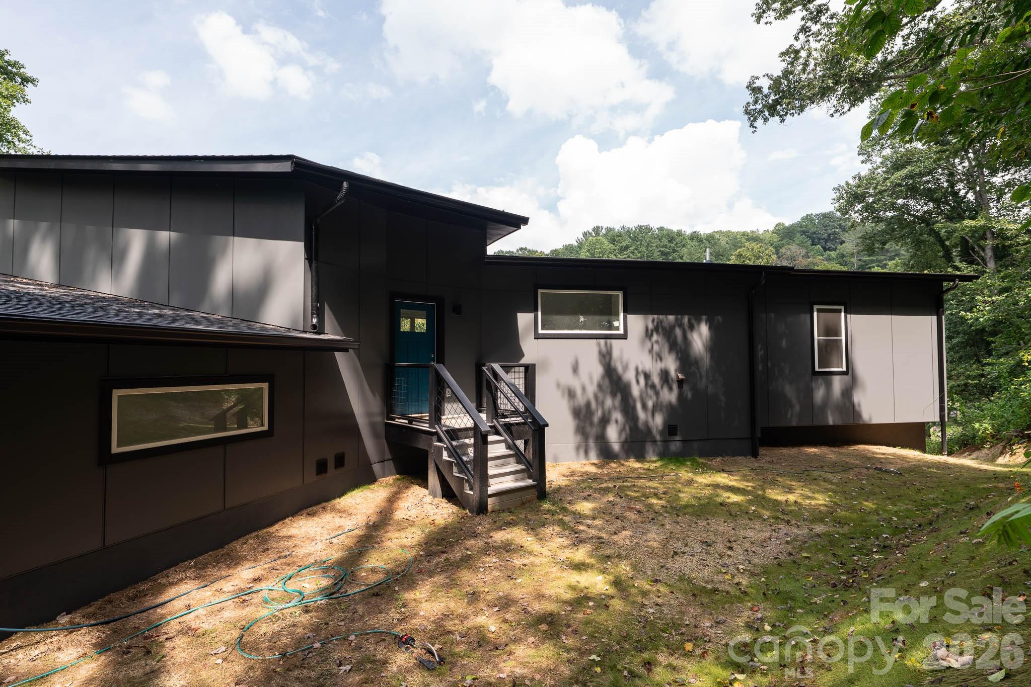 33 Spooks Branch Road — Asheville