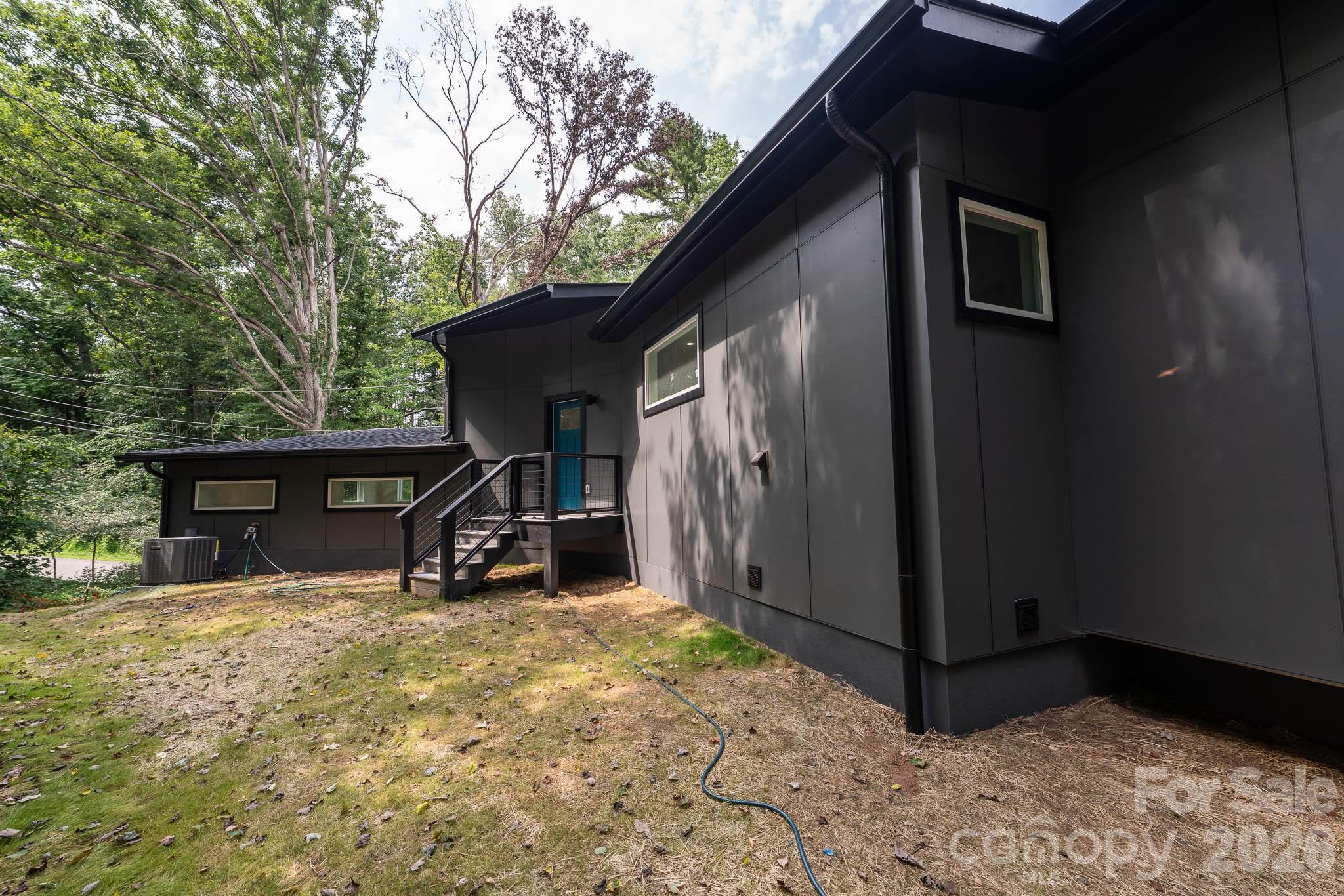 33 Spooks Branch Road — Asheville