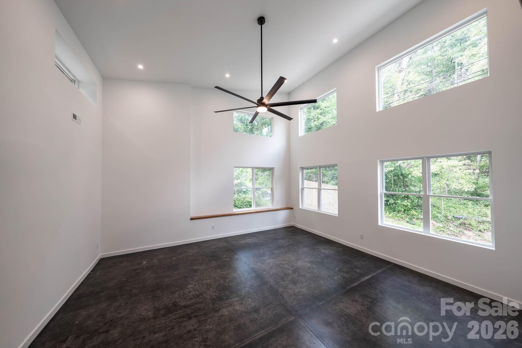 33 Spooks Branch Road — Asheville