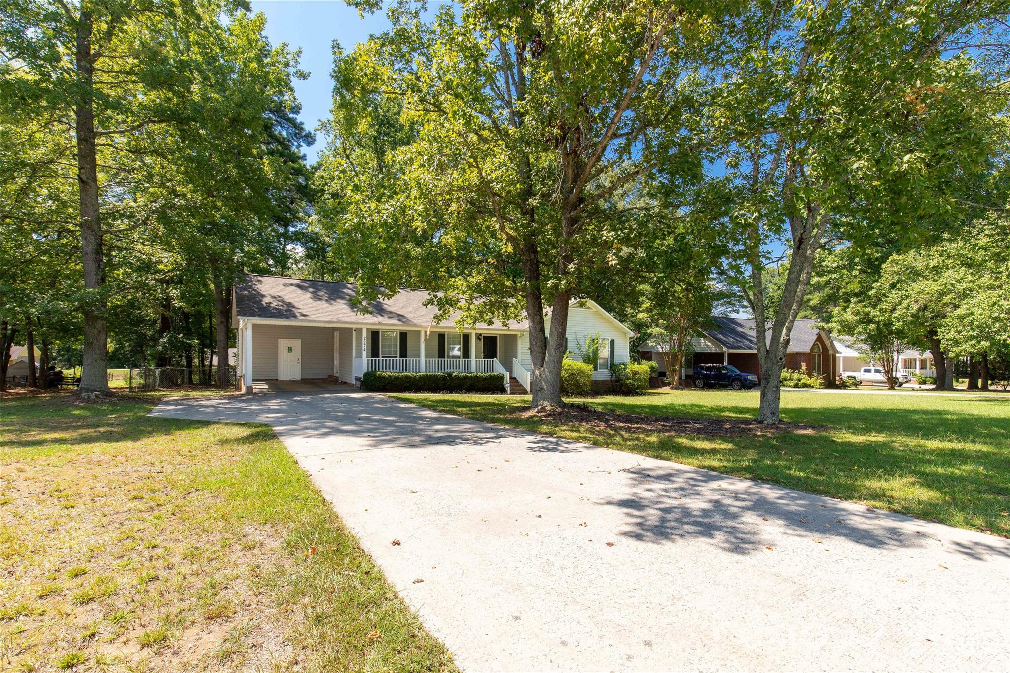 2274 White Pine Court — Lancaster