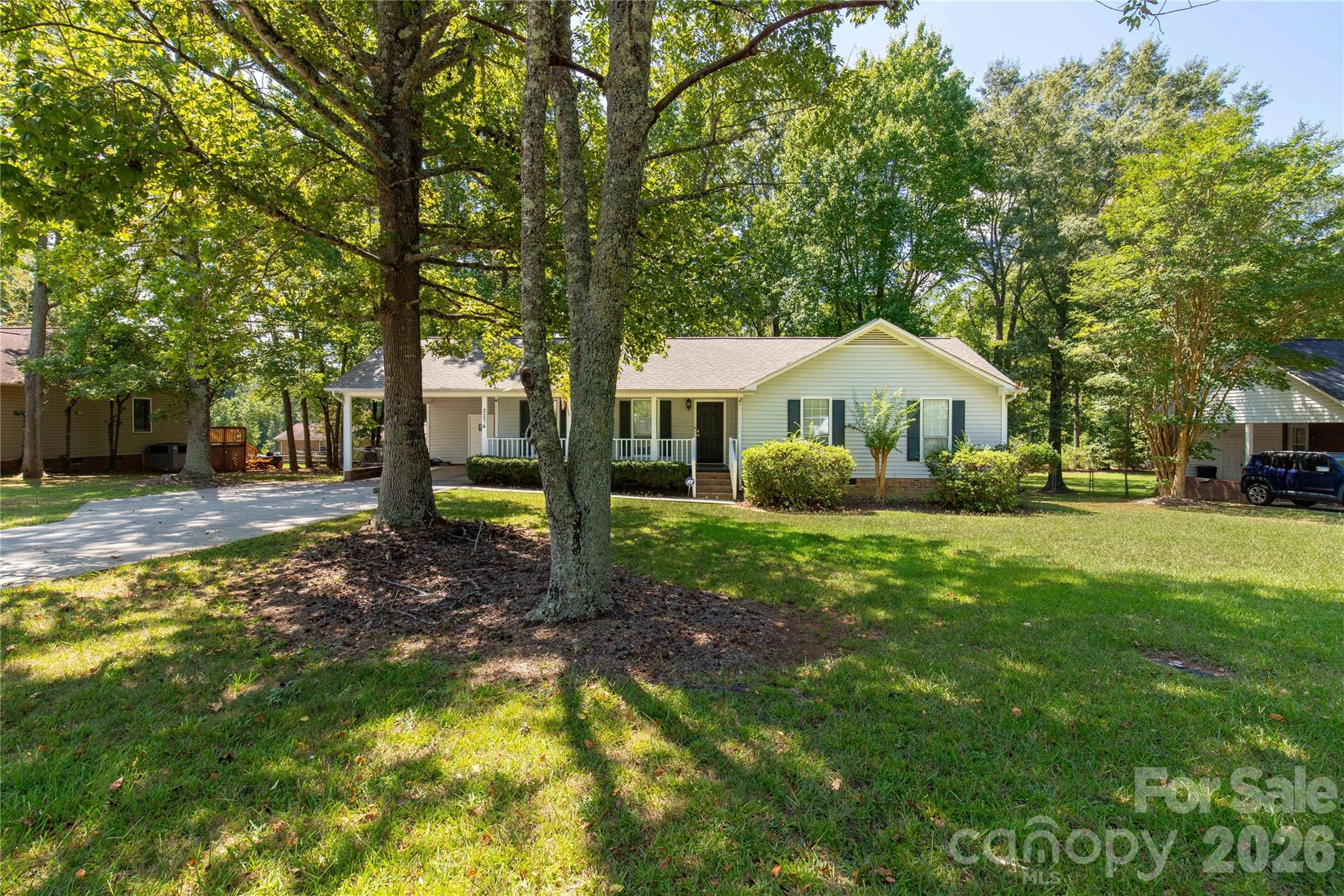 2274 White Pine Court — Lancaster