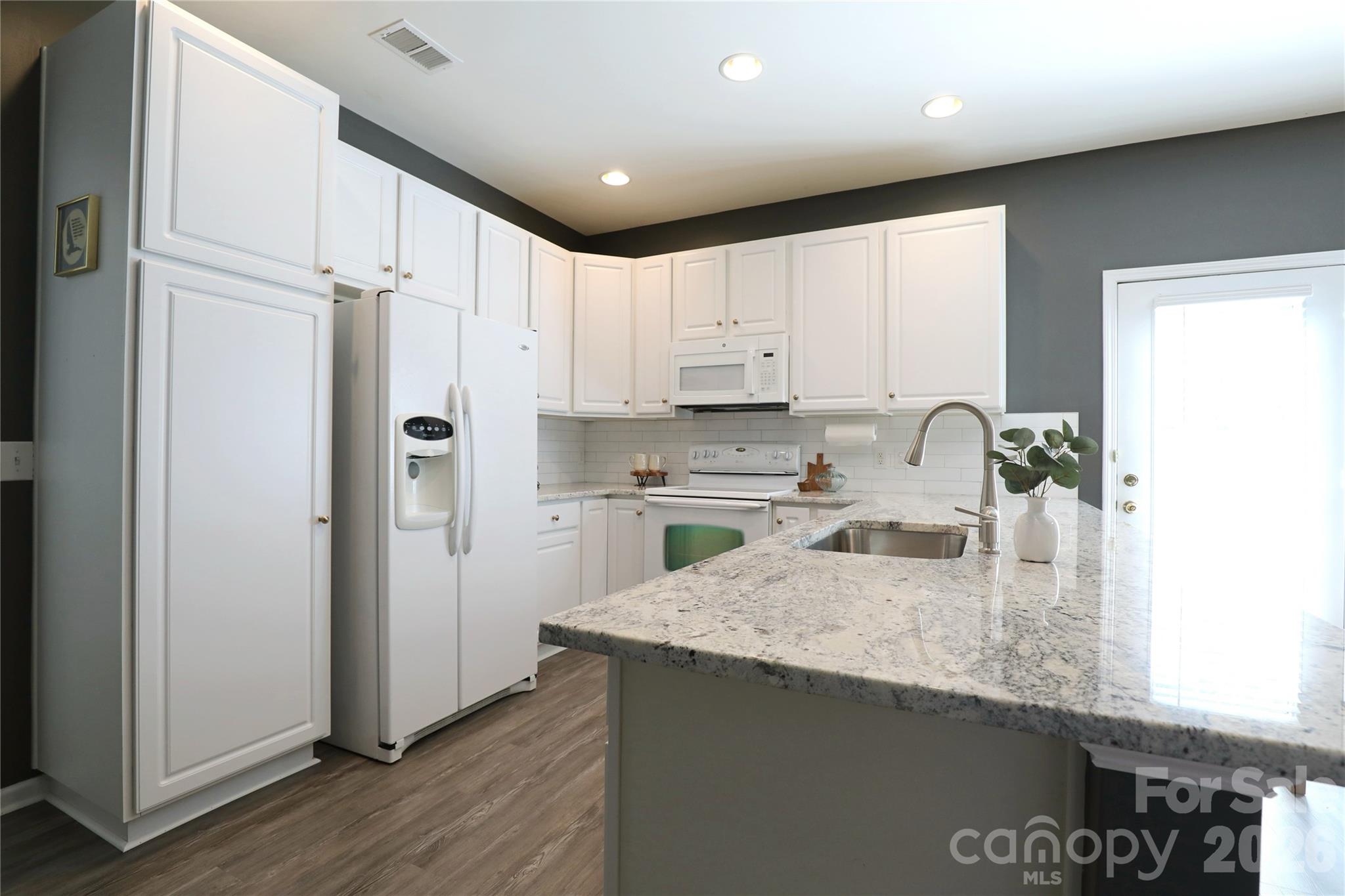 9112 Duckhorn Drive — Charlotte
