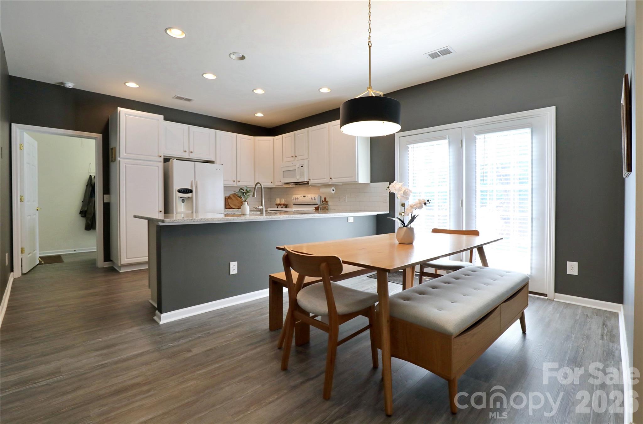 9112 Duckhorn Drive — Charlotte