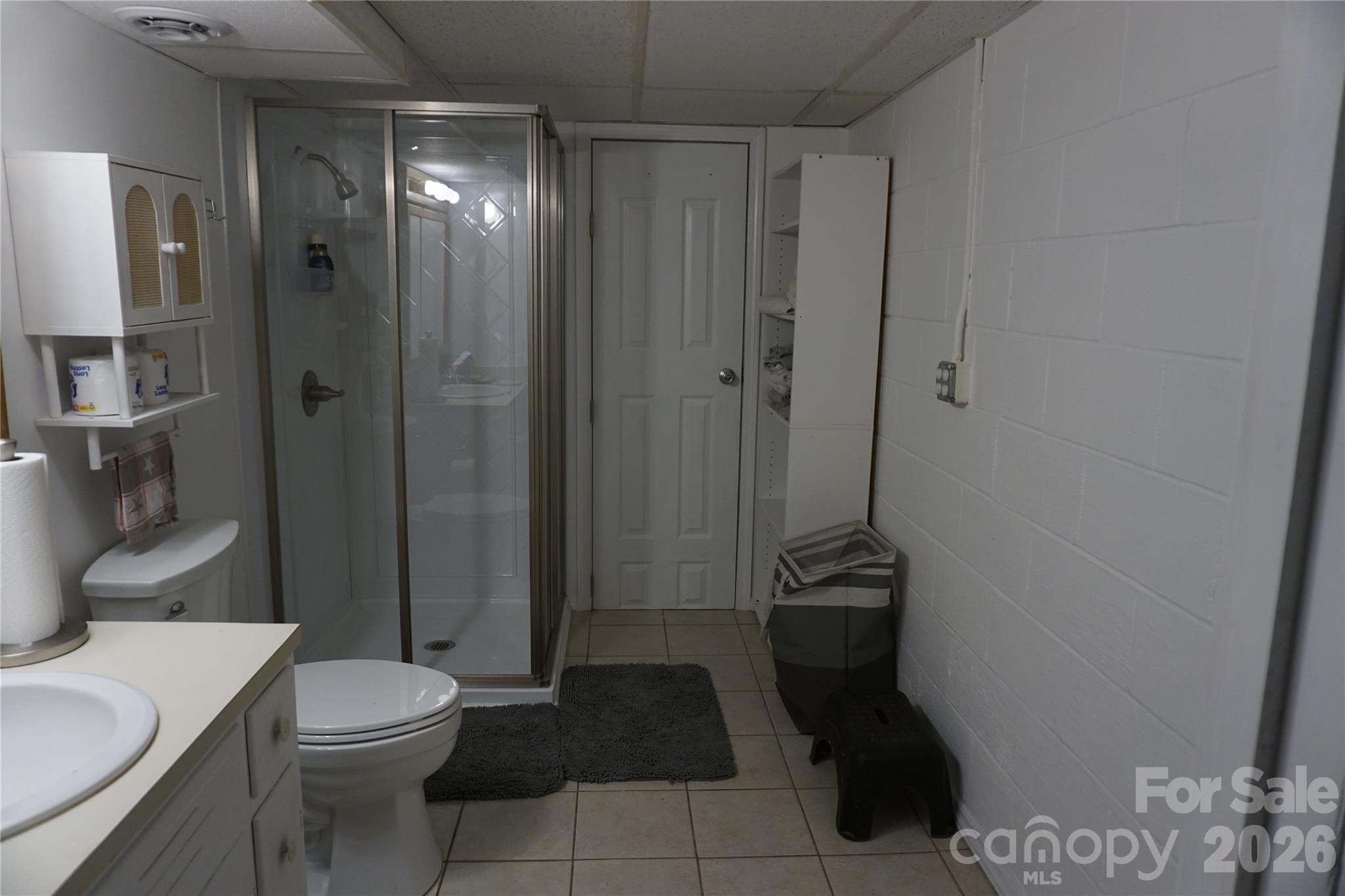 2559 Sweetbriar Circle — Lenoir