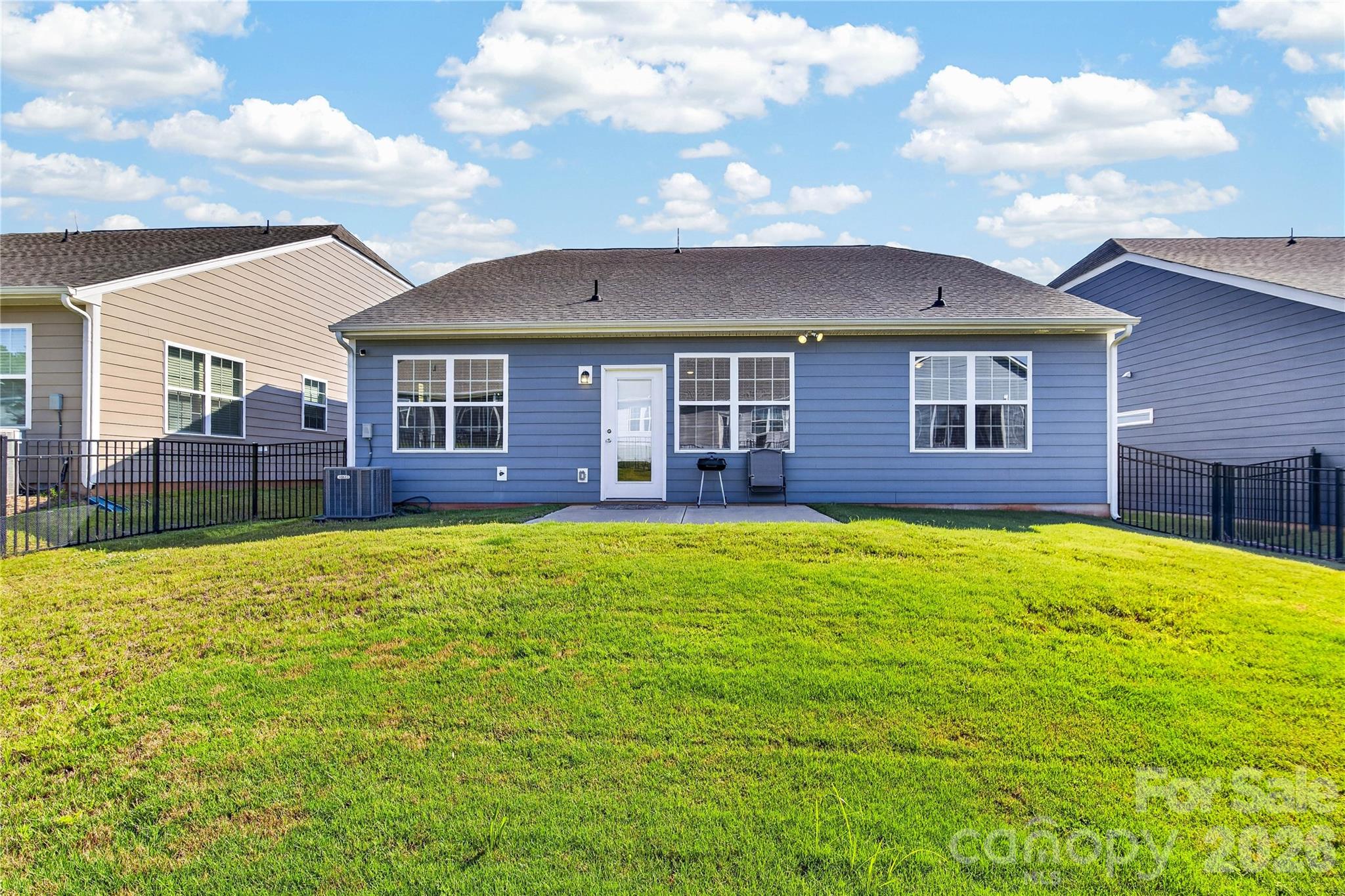 108 Pampas Place — Statesville