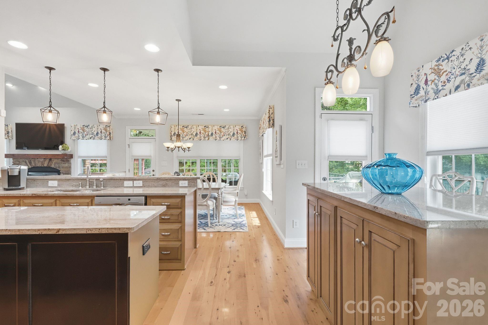 708 King Fredrick Lane SW — Concord