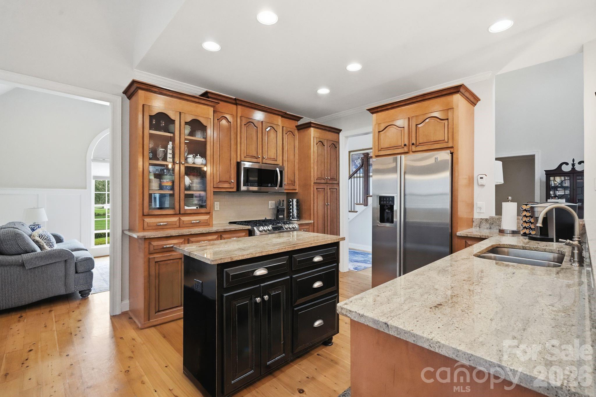 708 King Fredrick Lane SW — Concord