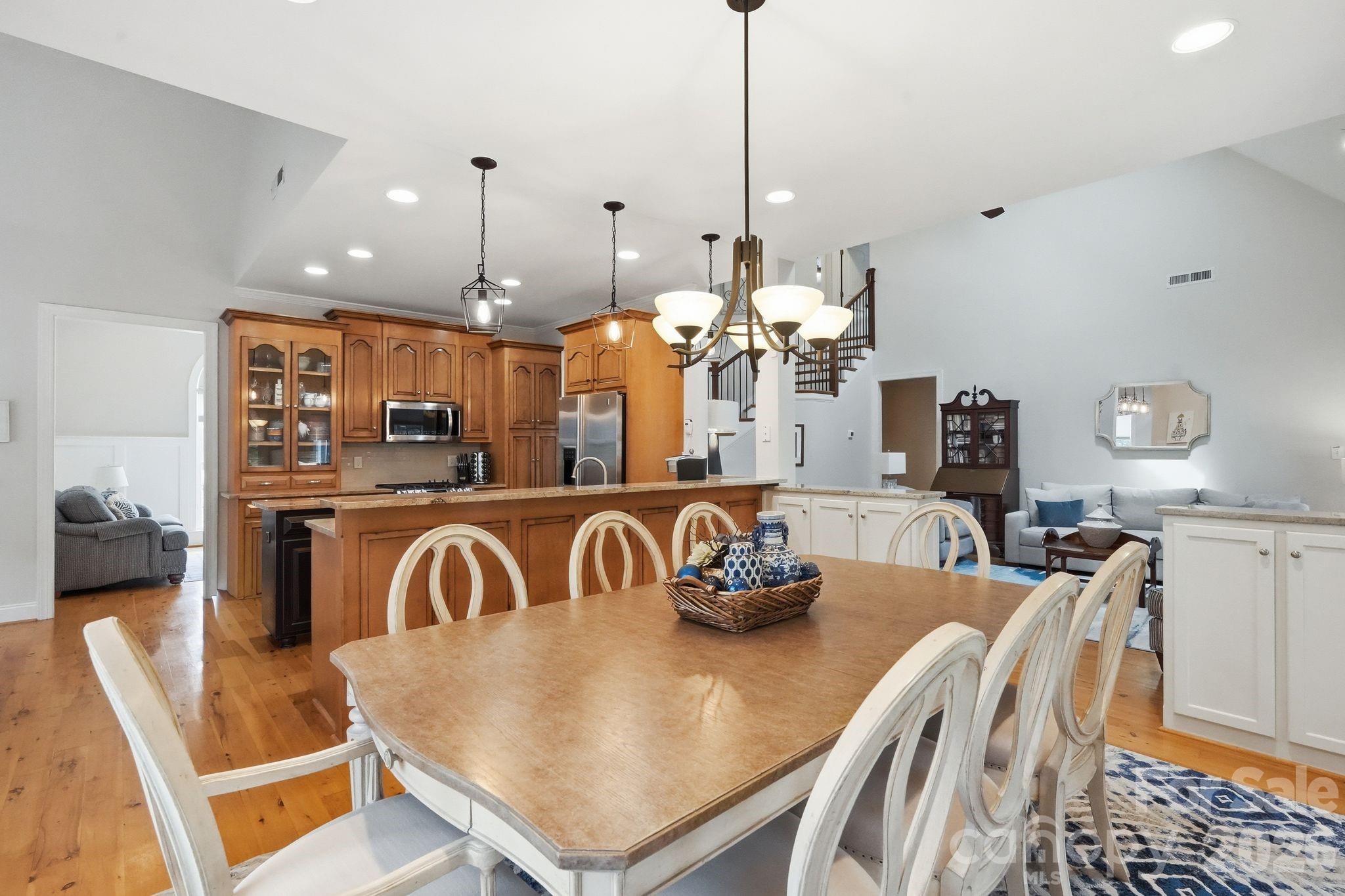 708 King Fredrick Lane SW — Concord