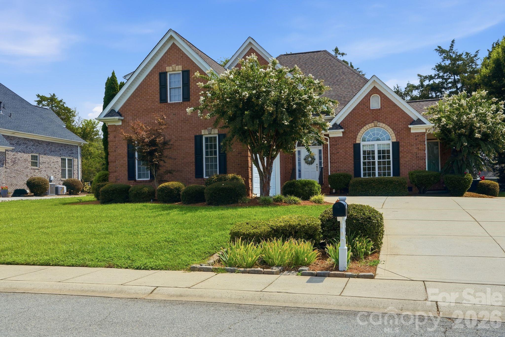 708 King Fredrick Lane SW — Concord