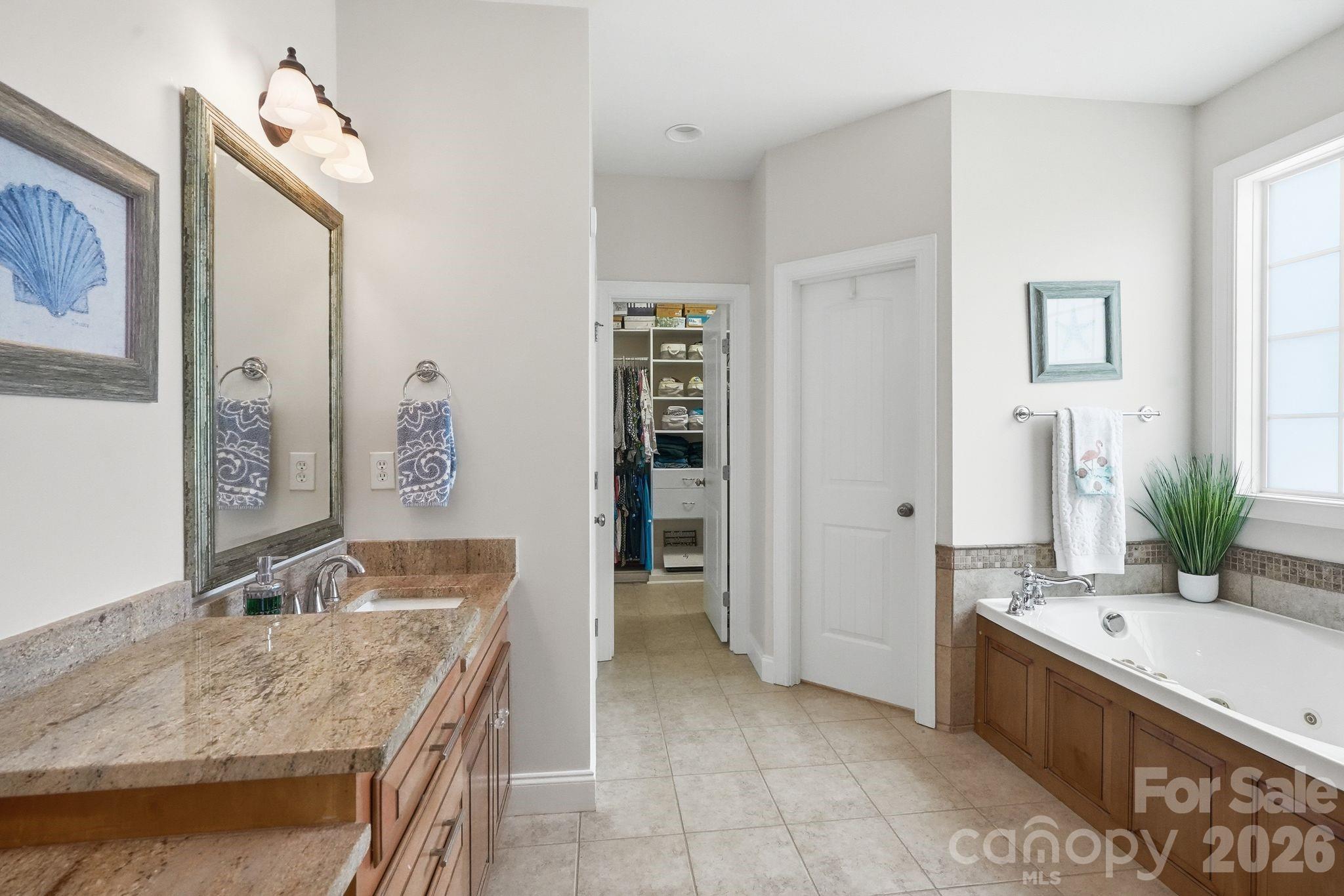 708 King Fredrick Lane SW — Concord
