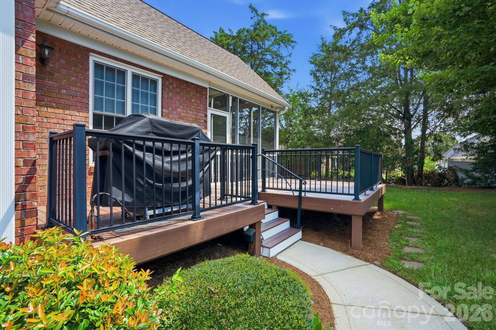 708 King Fredrick Lane SW — Concord