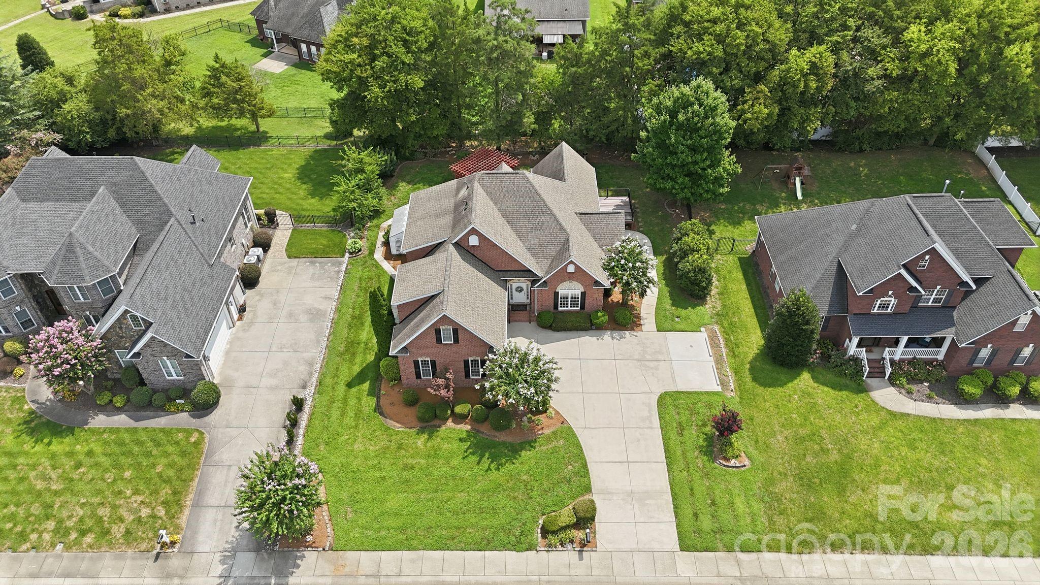 708 King Fredrick Lane SW — Concord