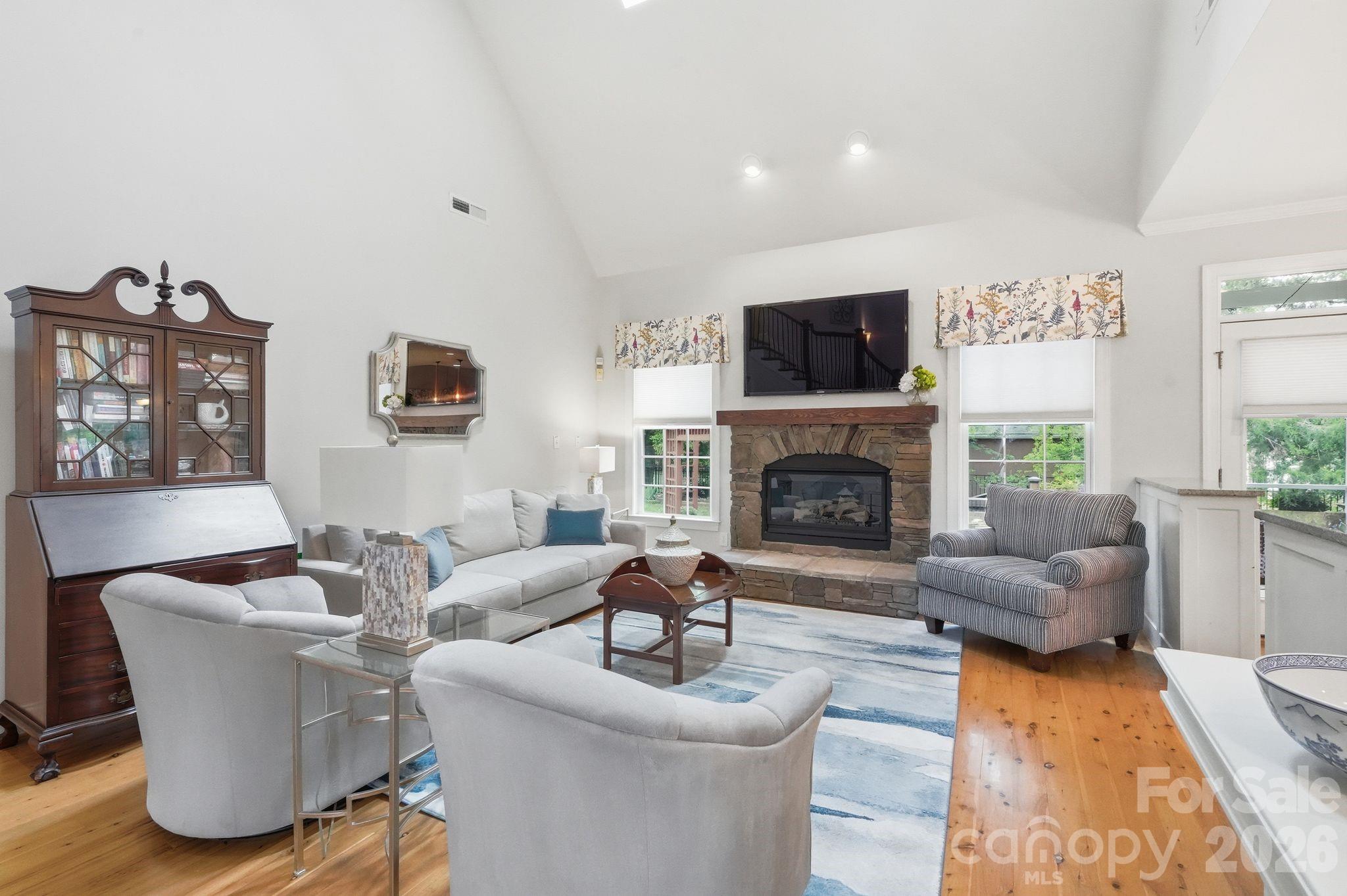 708 King Fredrick Lane SW — Concord