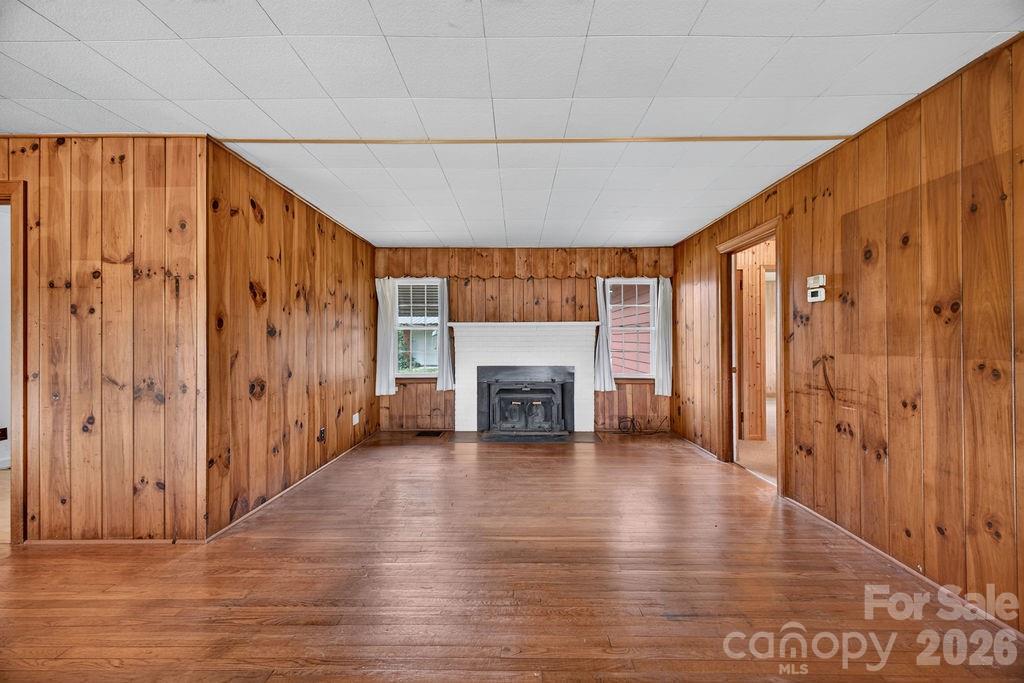 2409 Lucas Street — Hendersonville