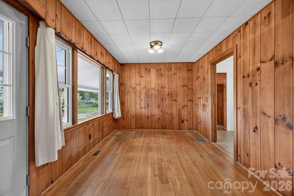 2409 Lucas Street — Hendersonville