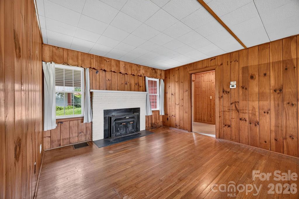 2409 Lucas Street — Hendersonville