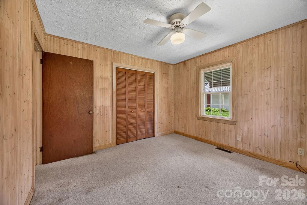 2409 Lucas Street — Hendersonville