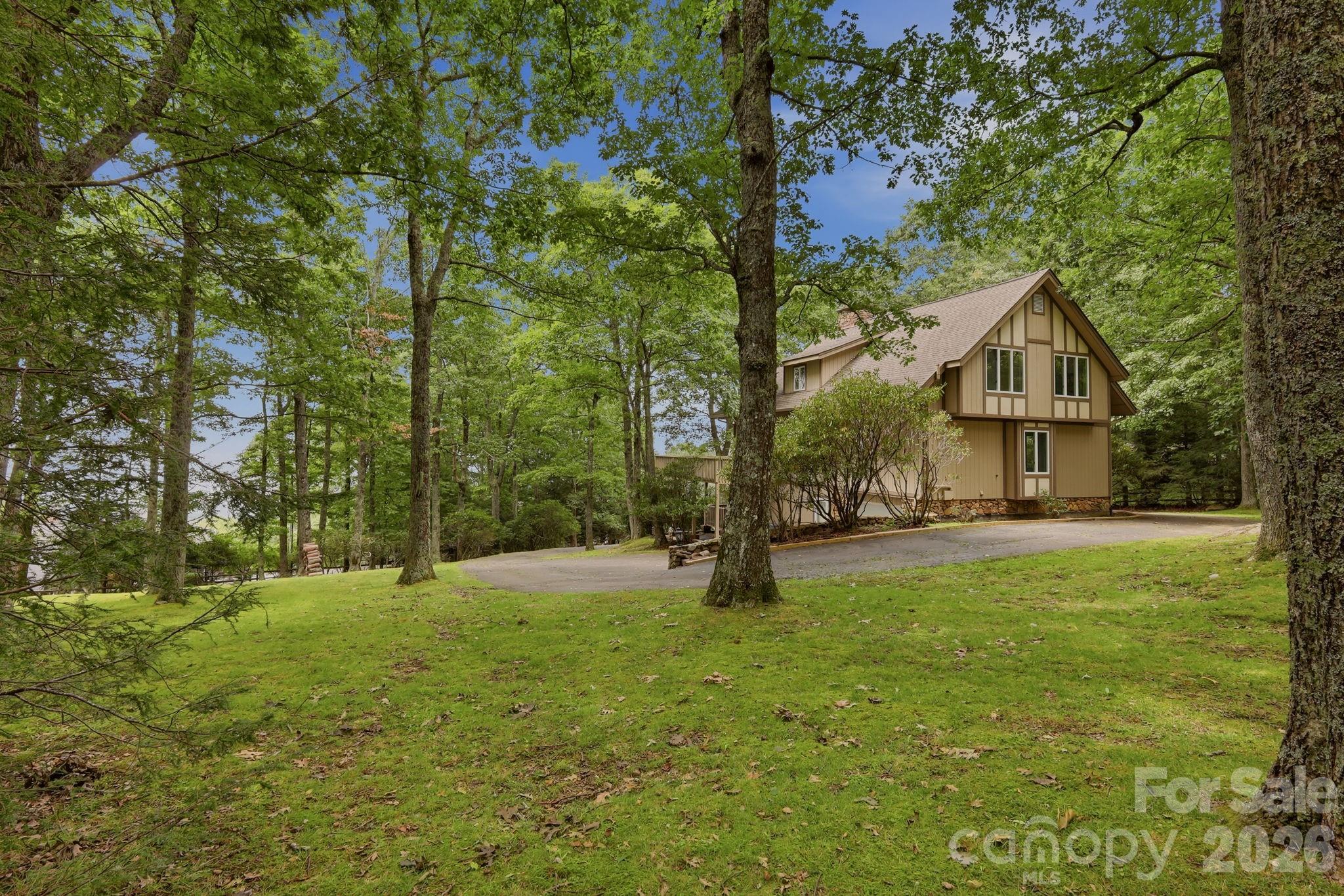 765 Oak Ridge Drive — Boone
