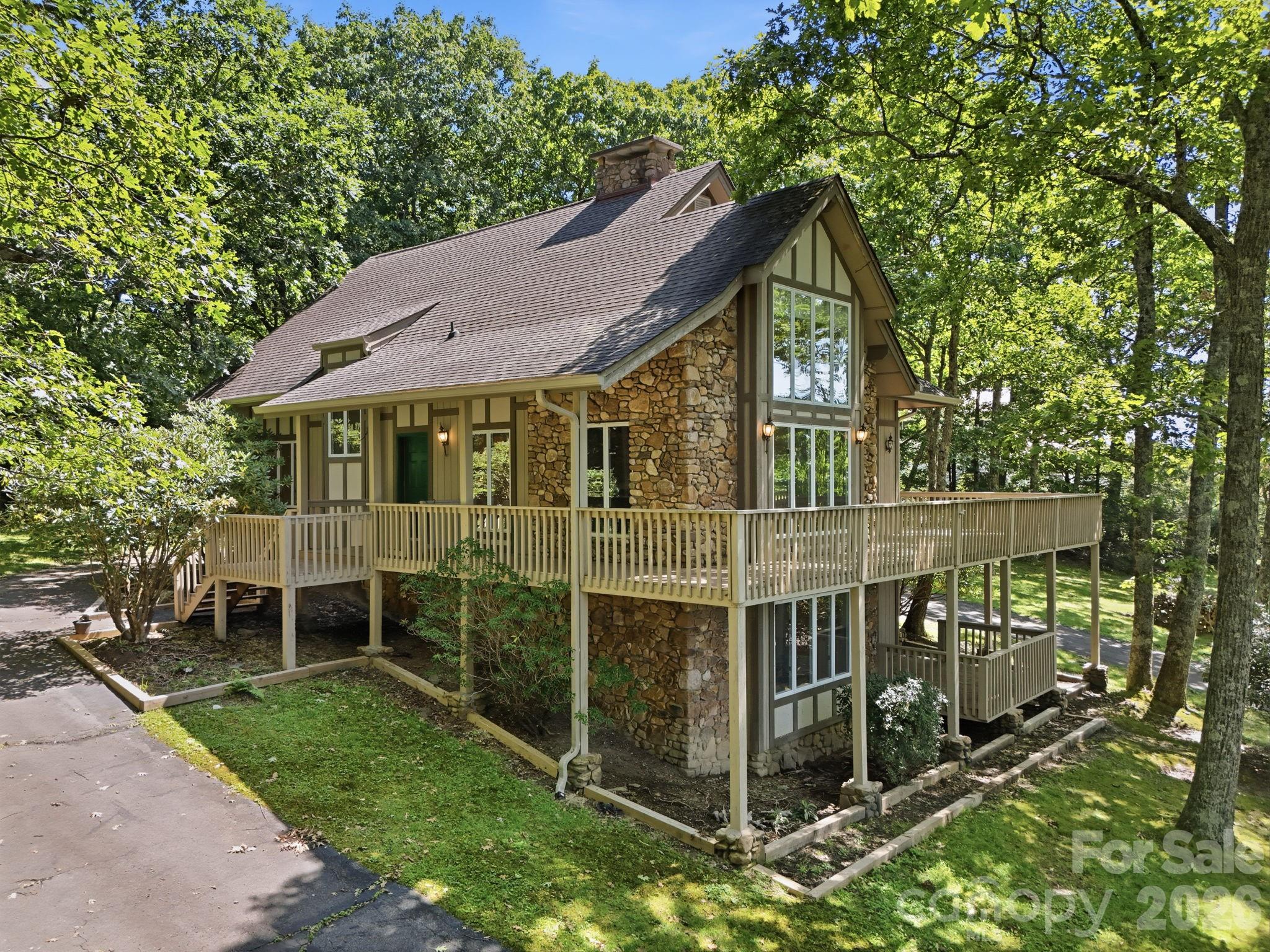 765 Oak Ridge Drive — Boone