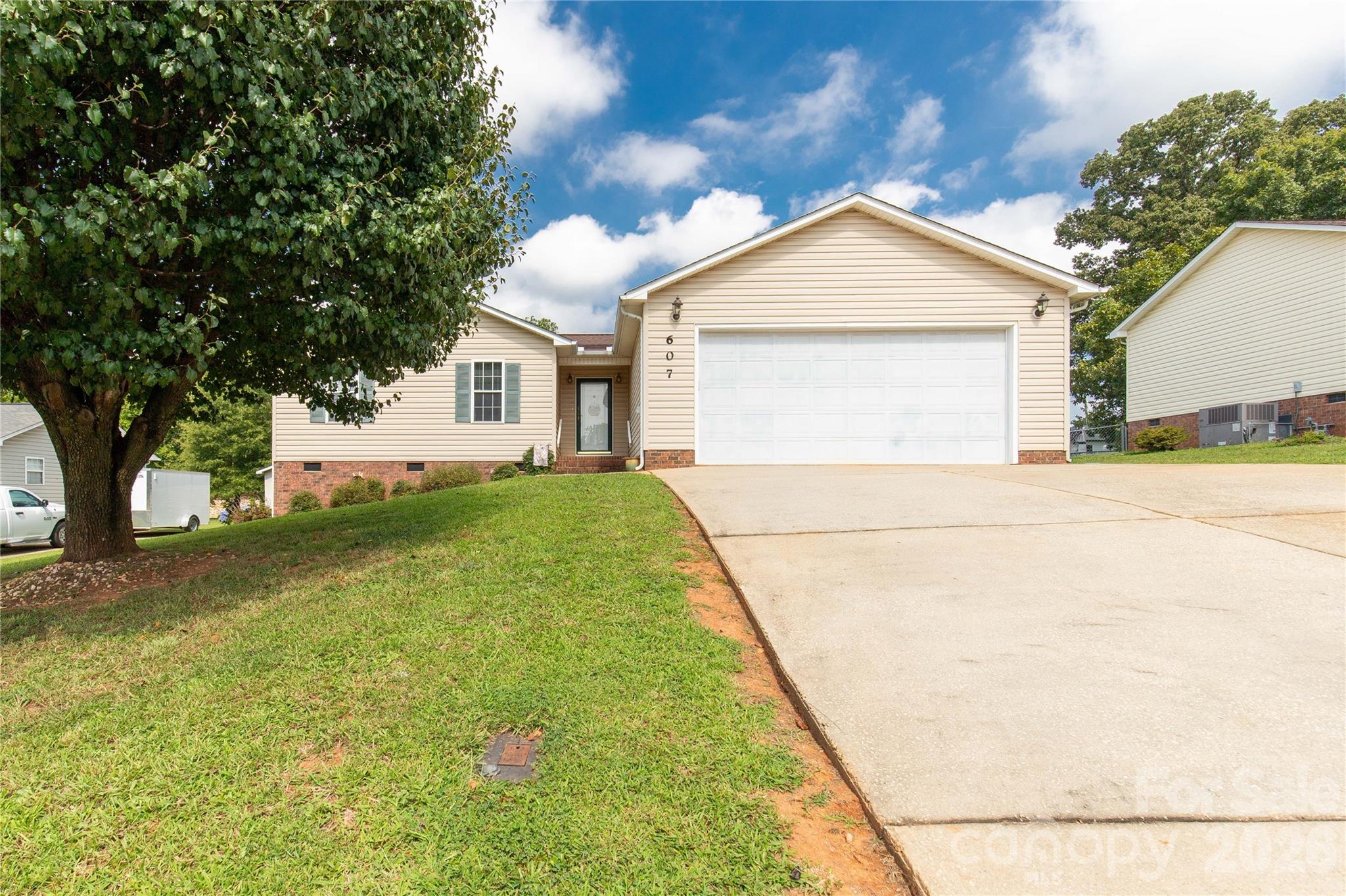 607 Helms Drive — Lowell