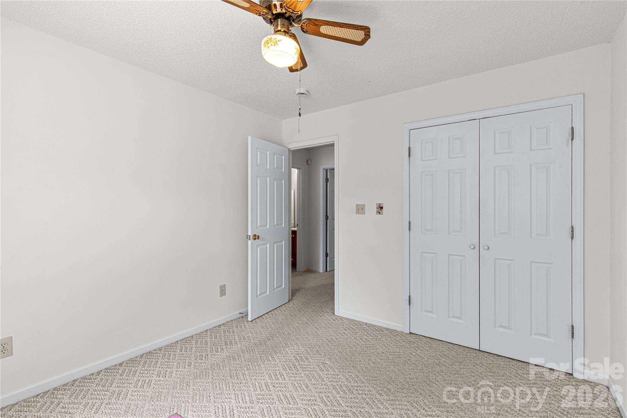 607 Helms Drive — Lowell