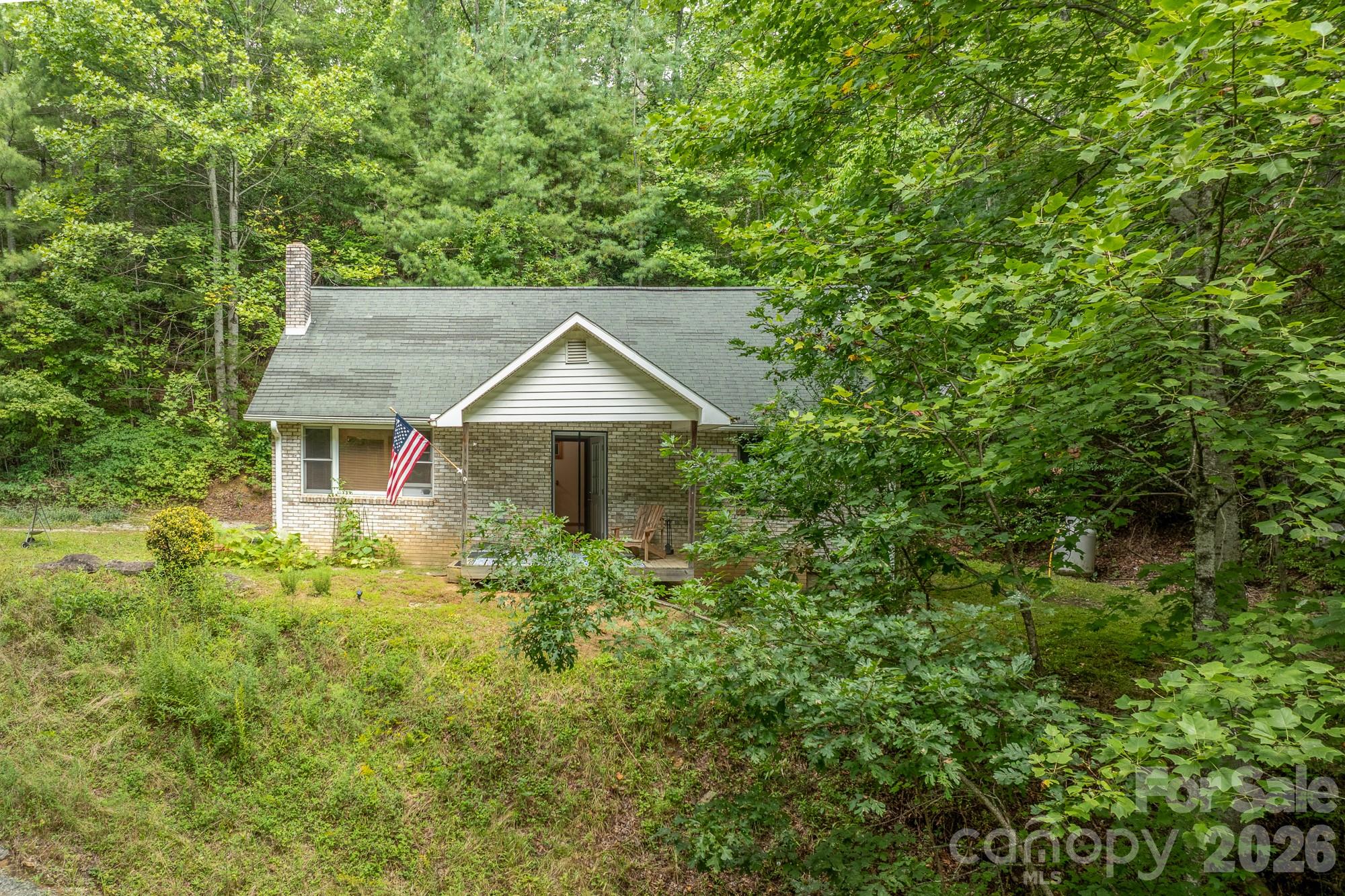 937 Shoal Creek Road — Balsam Grove