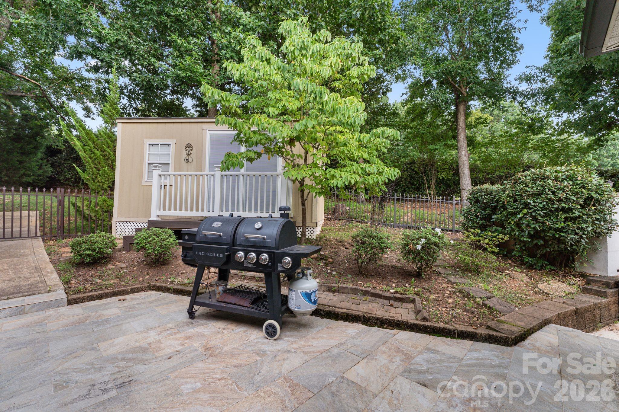 172 Mariner Pointe Lane — Mooresville