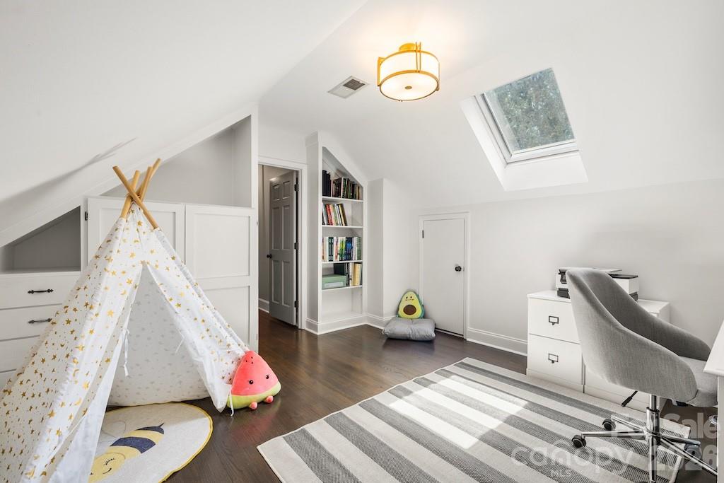 4234 Rotunda Road — Charlotte