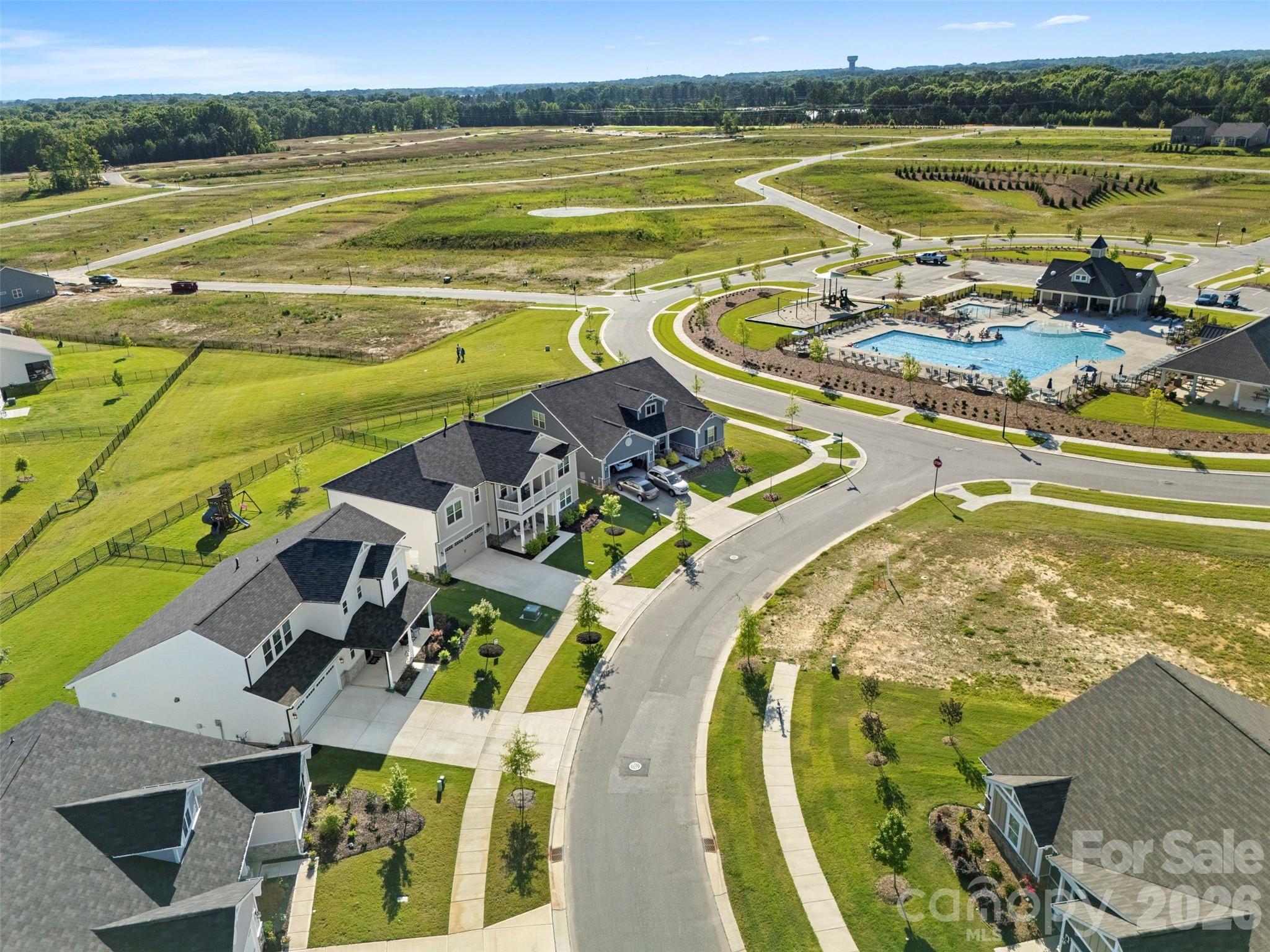 2621 Crimson Way — Monroe