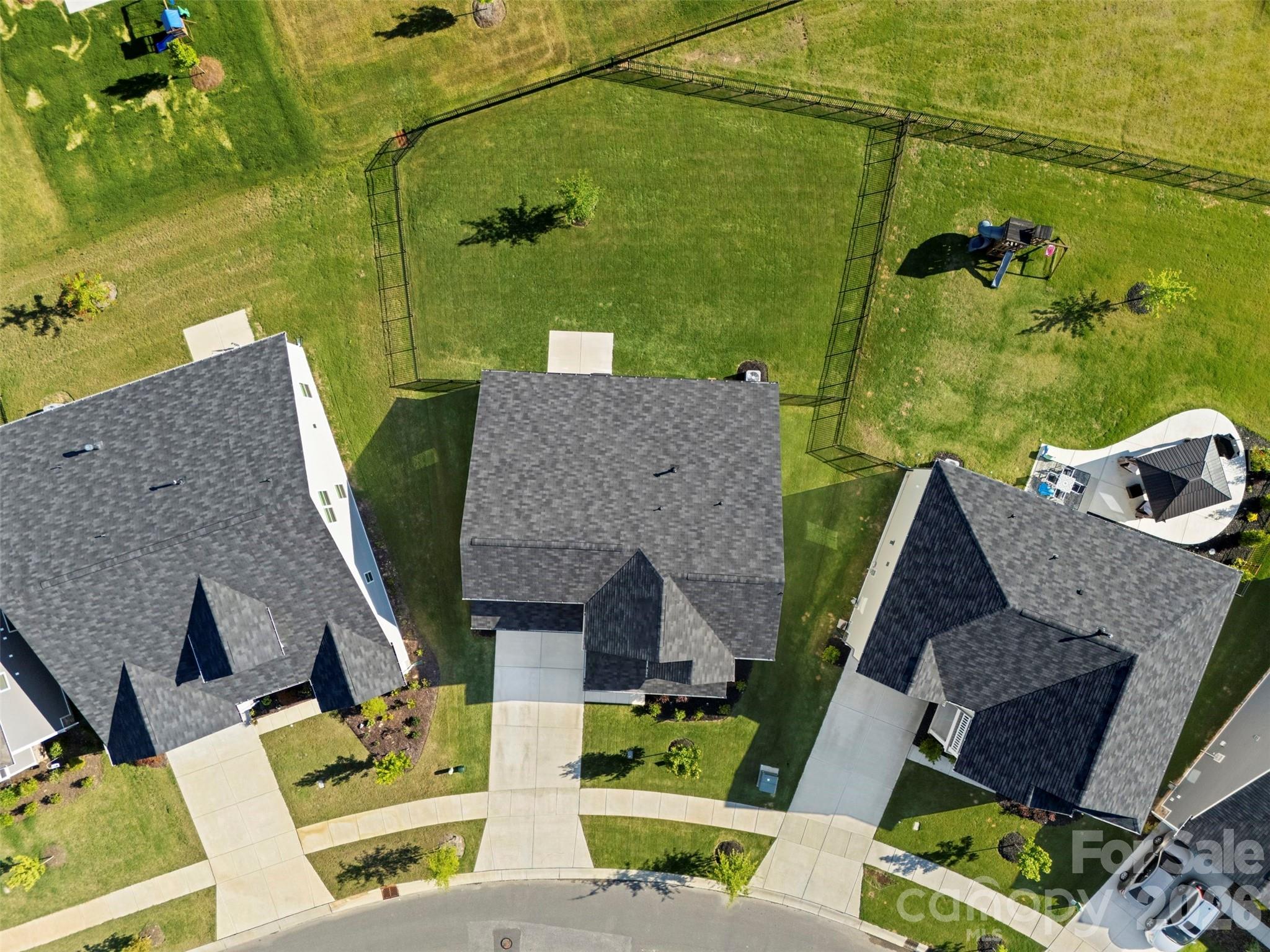 2621 Crimson Way — Monroe