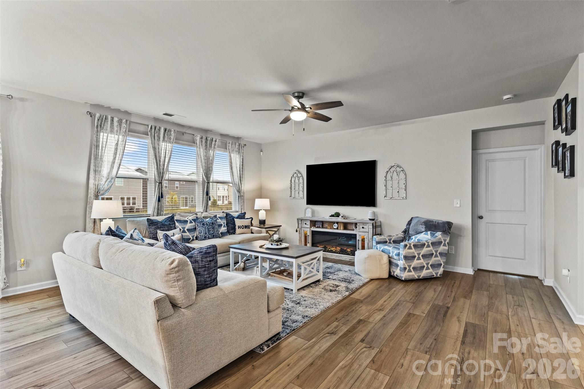 2621 Crimson Way — Monroe