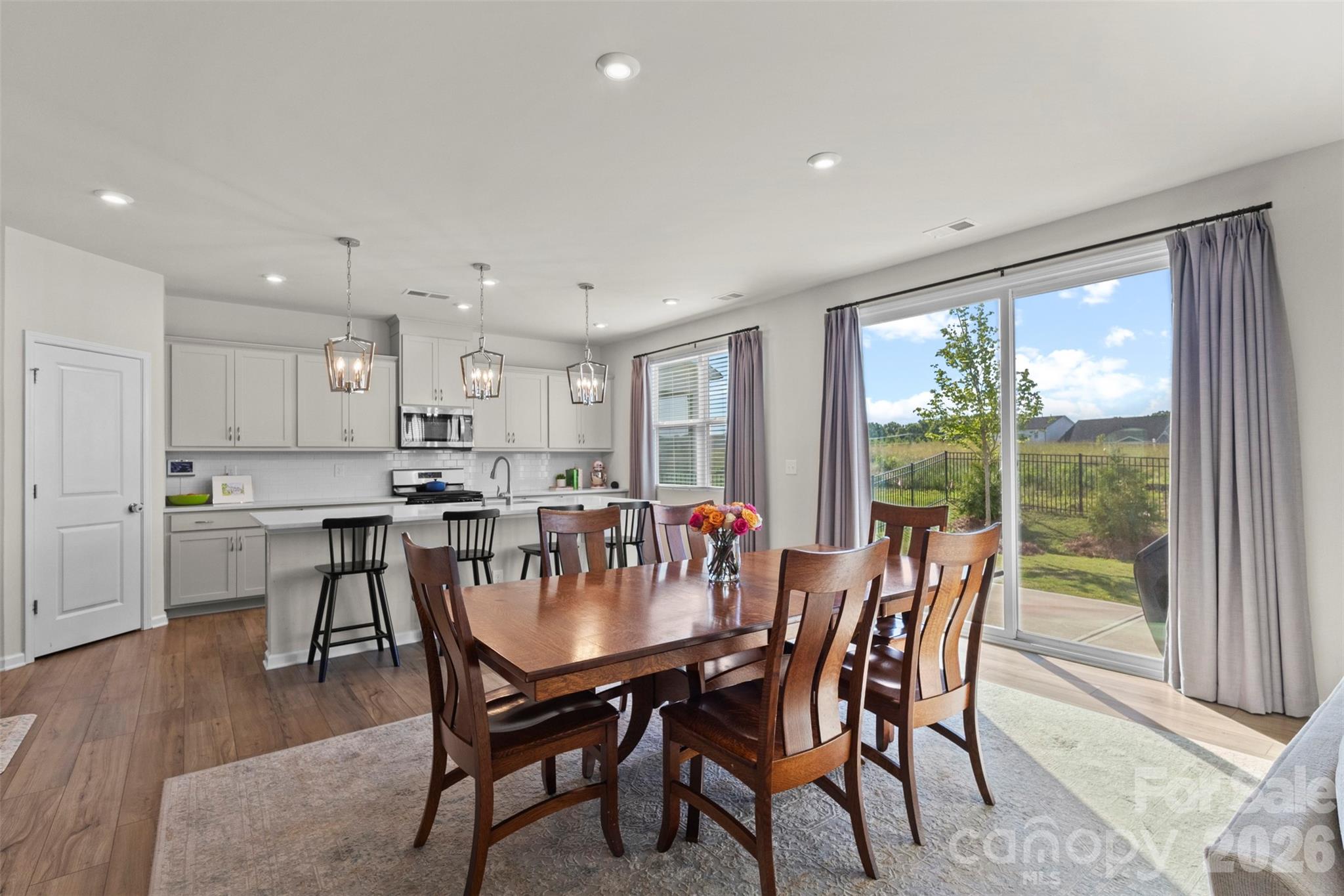 2333 Lorelei Terrace — Monroe