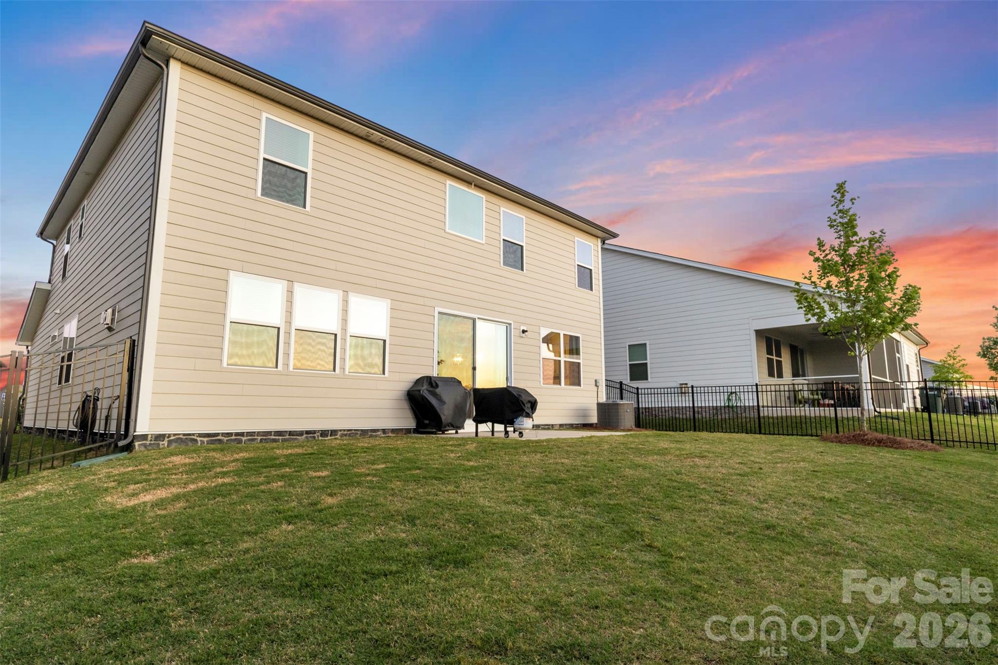 2333 Lorelei Terrace — Monroe