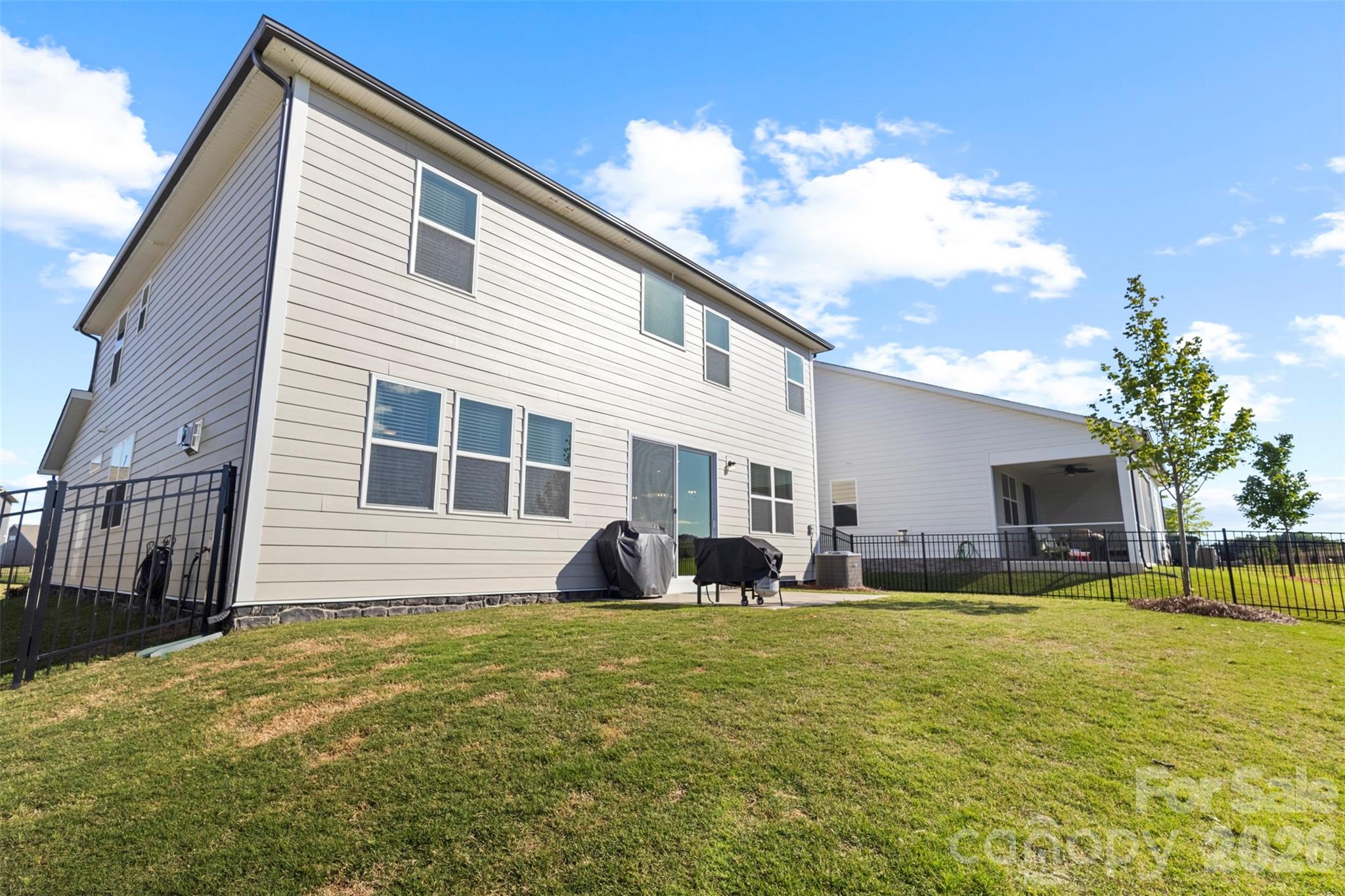 2333 Lorelei Terrace — Monroe