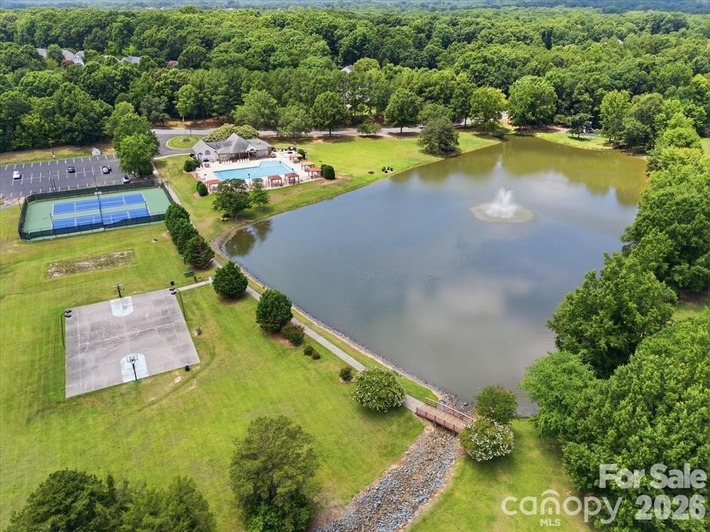 5538 Whispering Wind Lane — Indian Trail