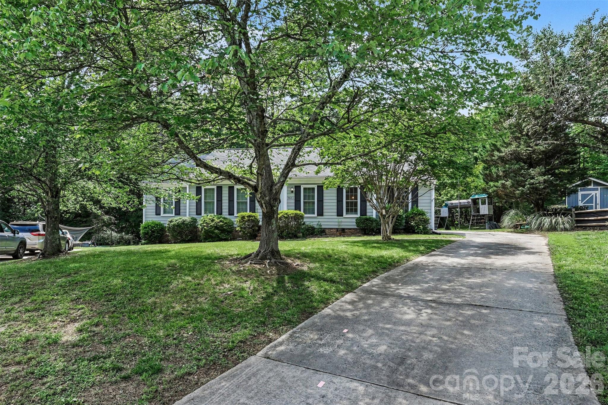9803 Cooper Run Lane — Charlotte