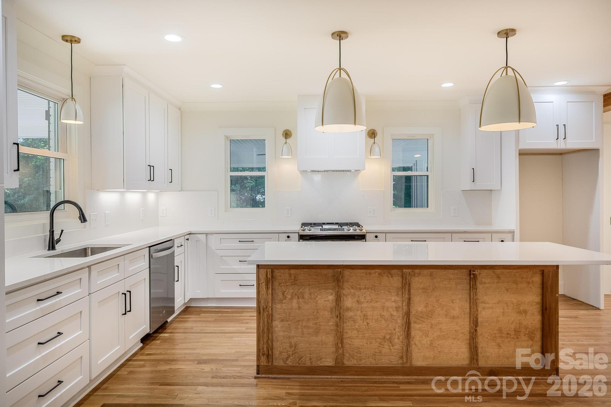 228 Cedar Street — Mooresville