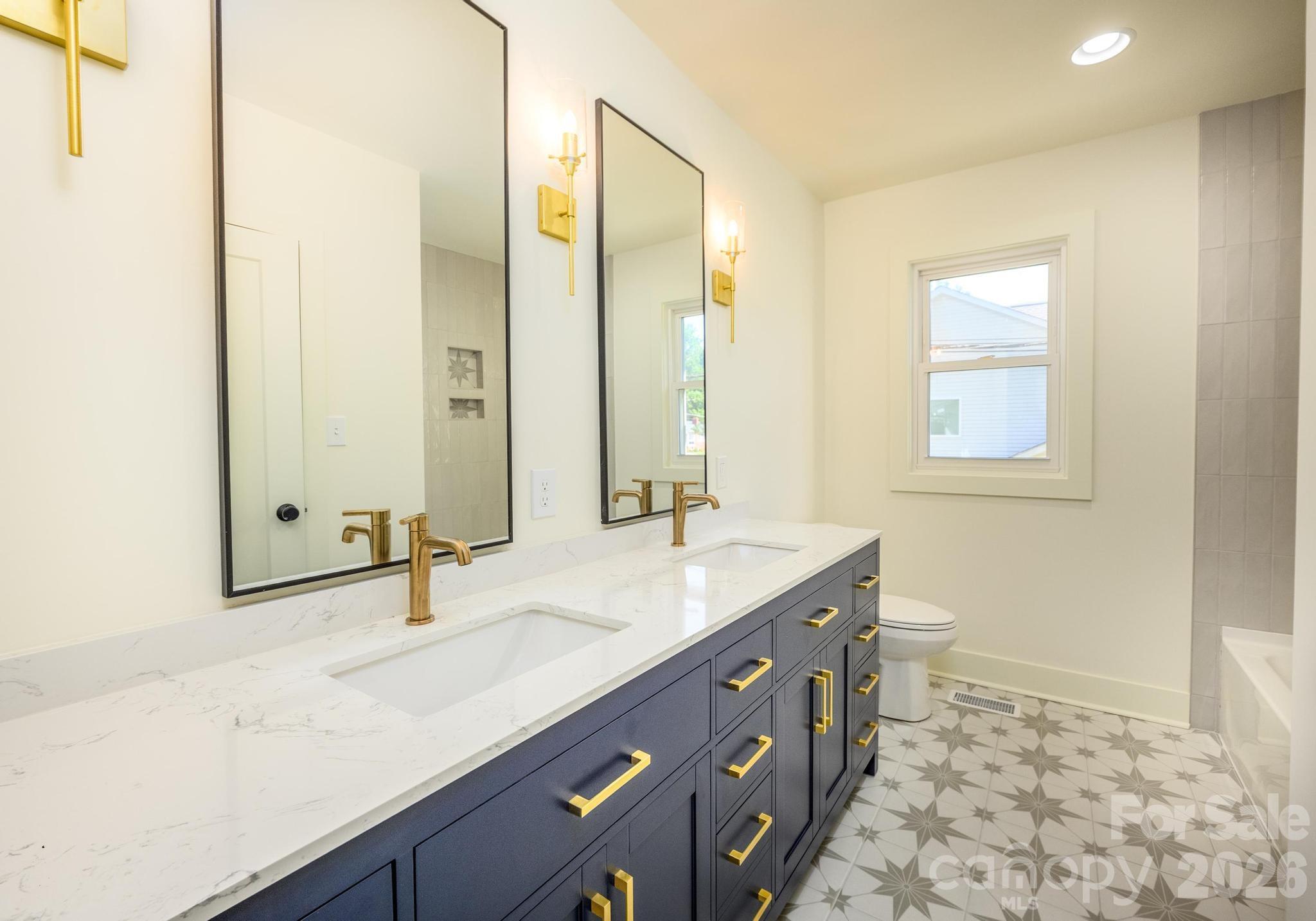 228 Cedar Street — Mooresville