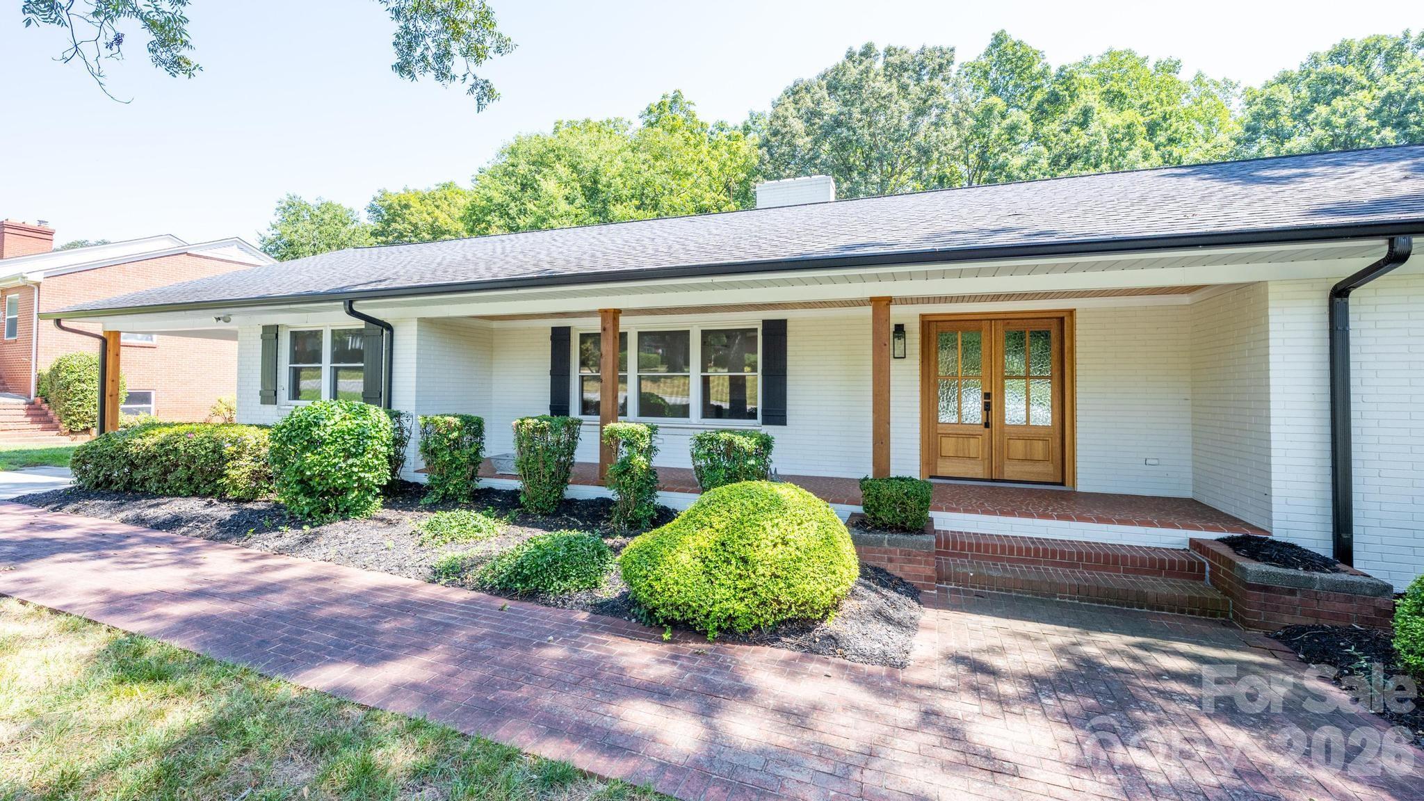 228 Cedar Street — Mooresville