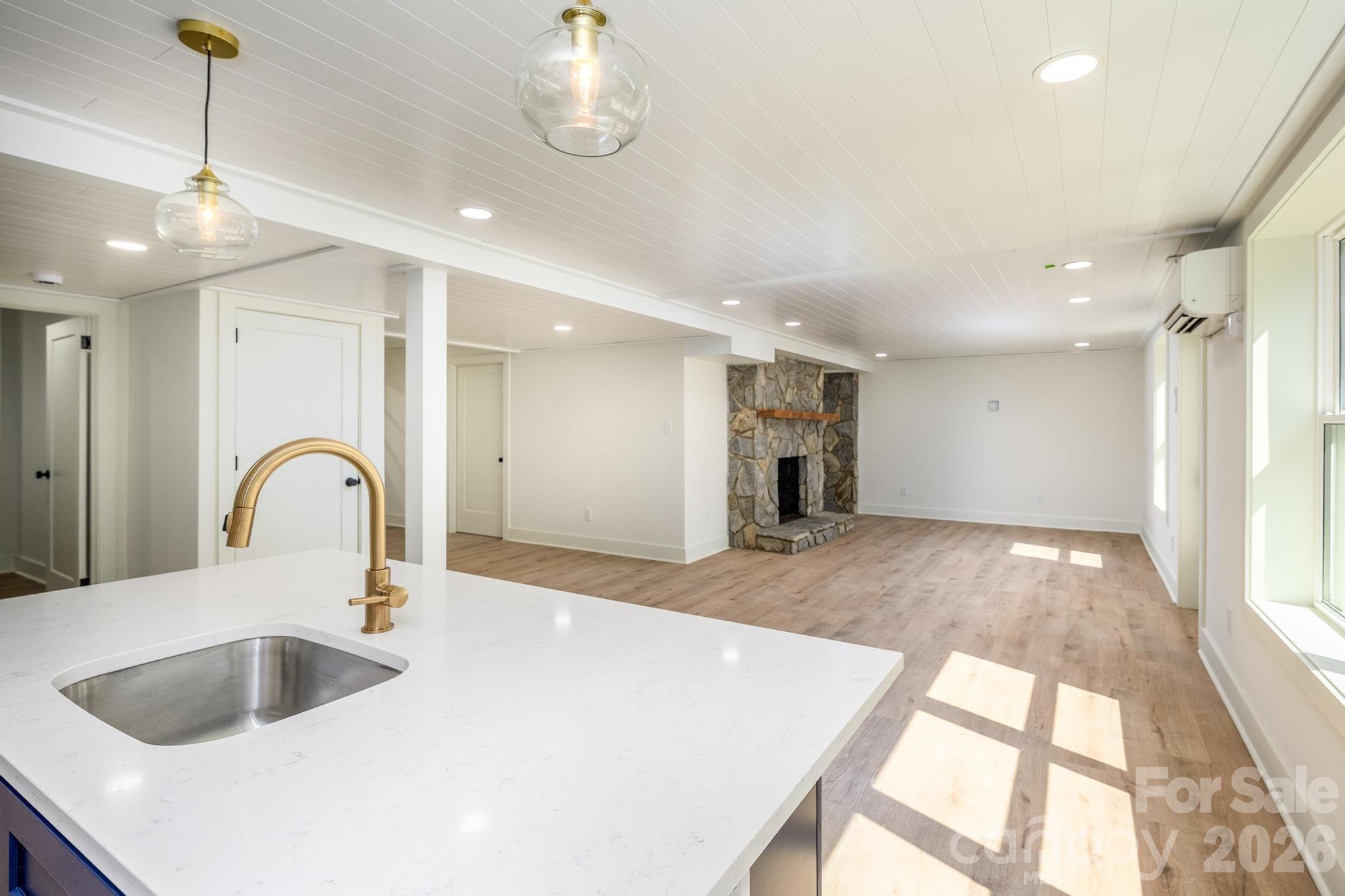 228 Cedar Street — Mooresville