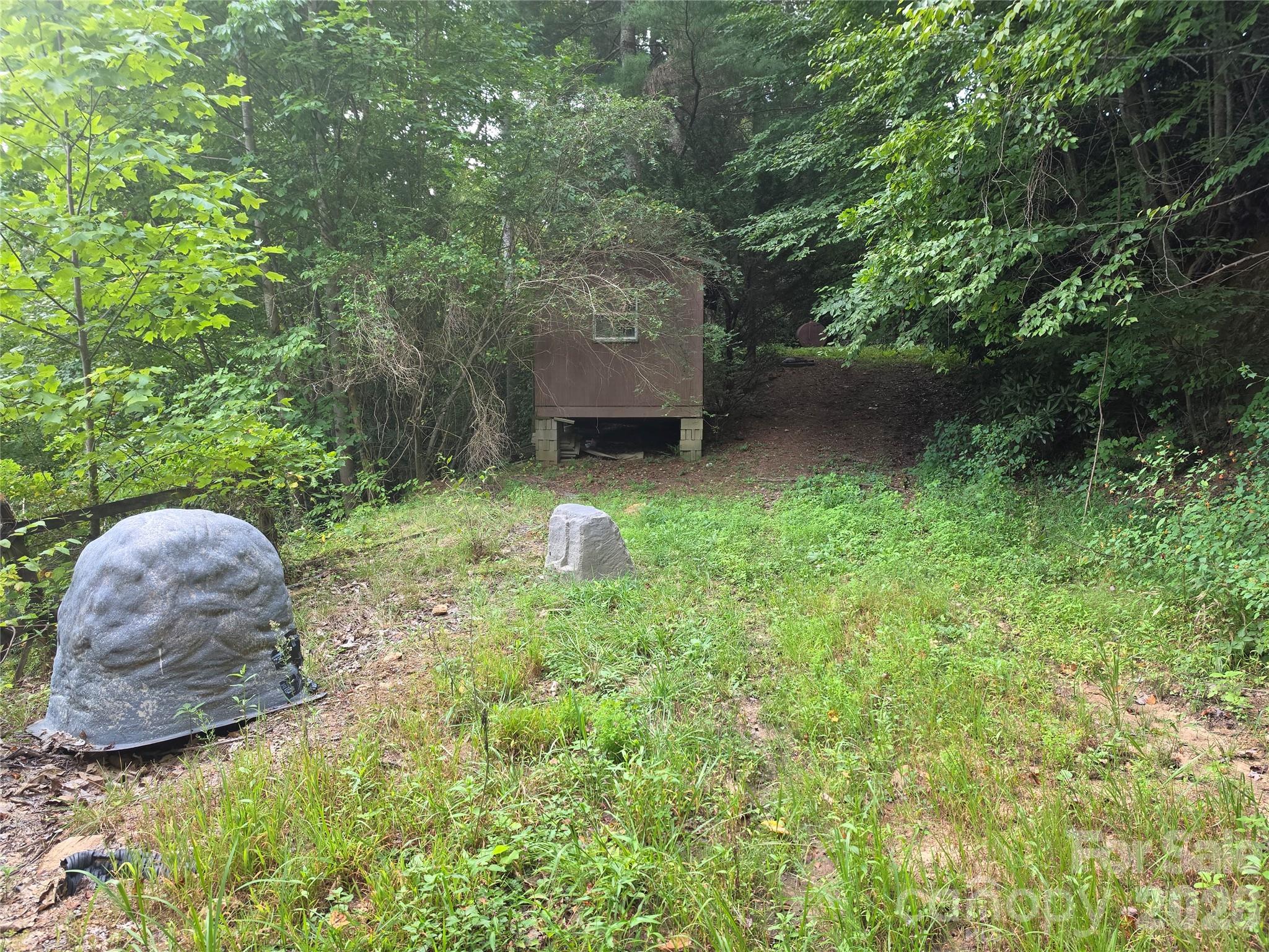 40 Gunches Dirt Road — Candler