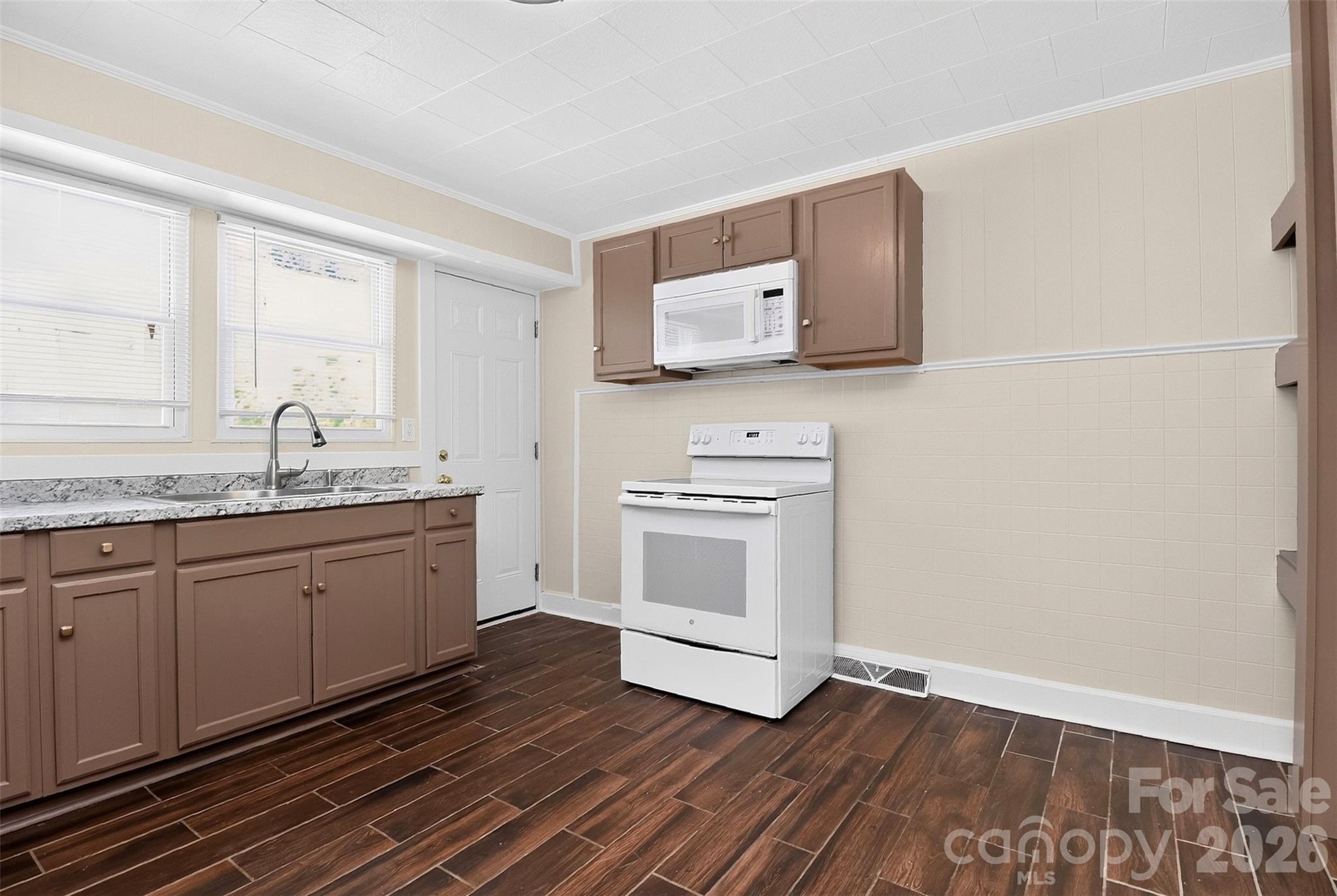 1142 Eisenhower Road — Rock Hill