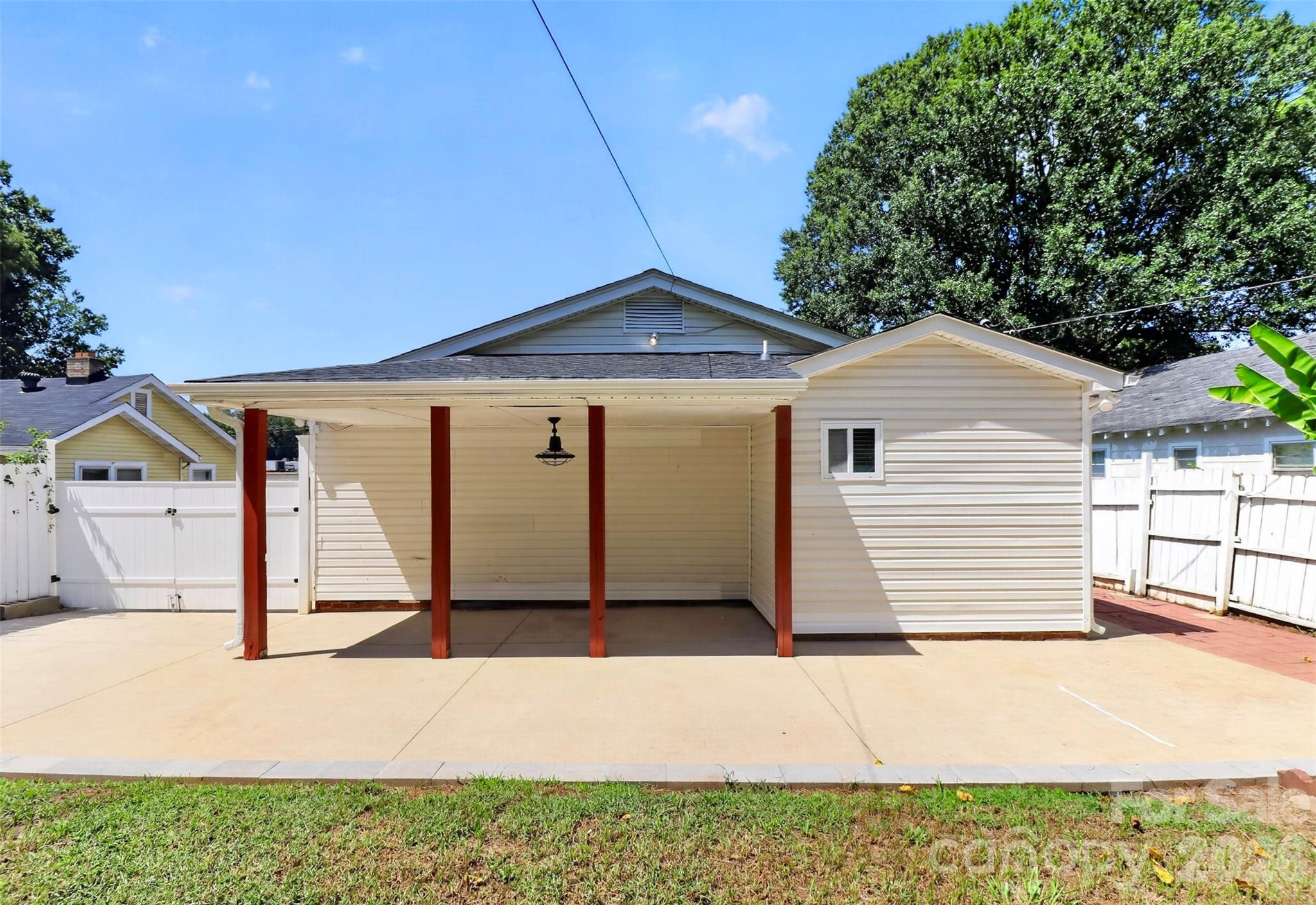1142 Eisenhower Road — Rock Hill