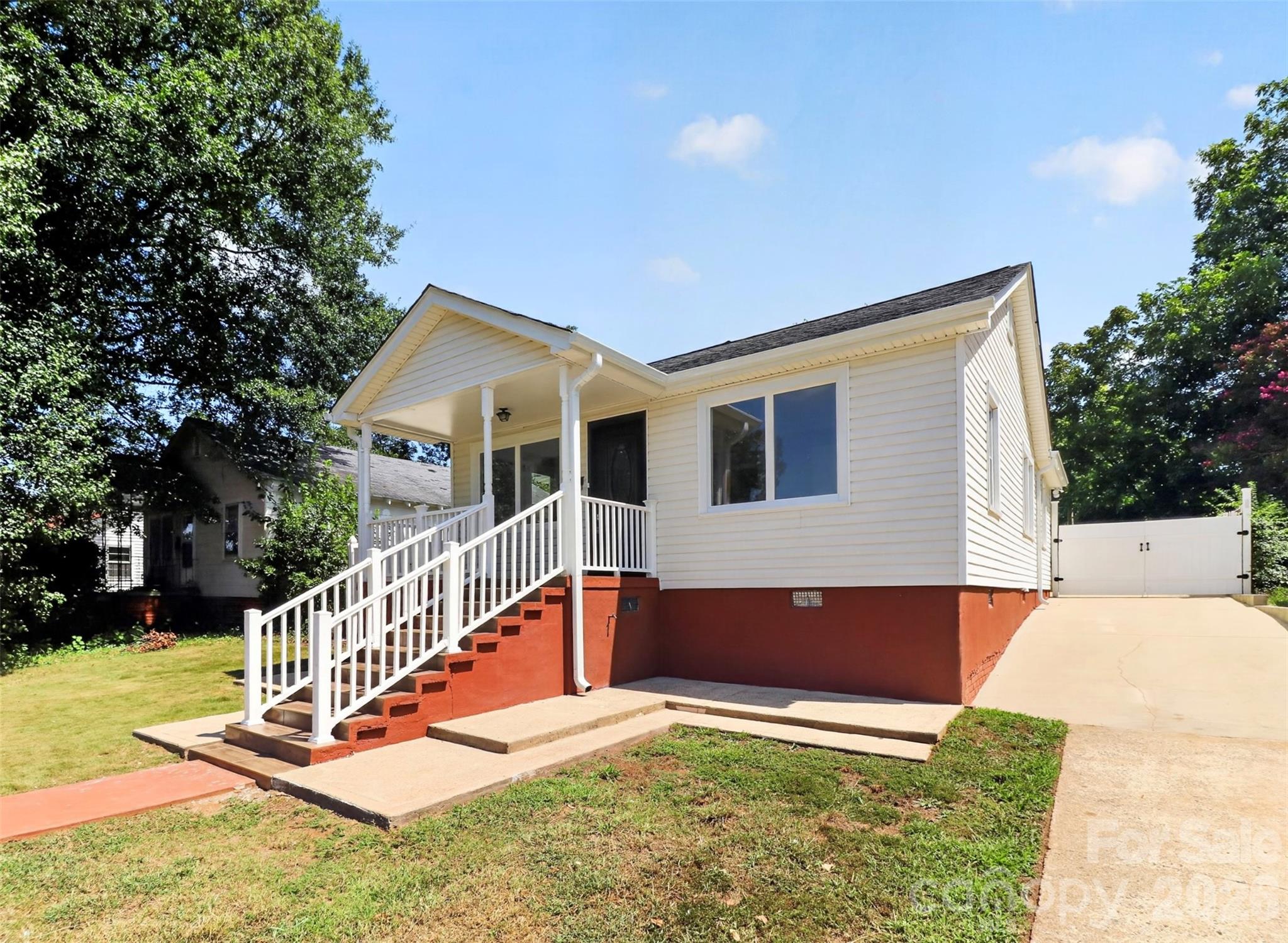 1142 Eisenhower Road — Rock Hill