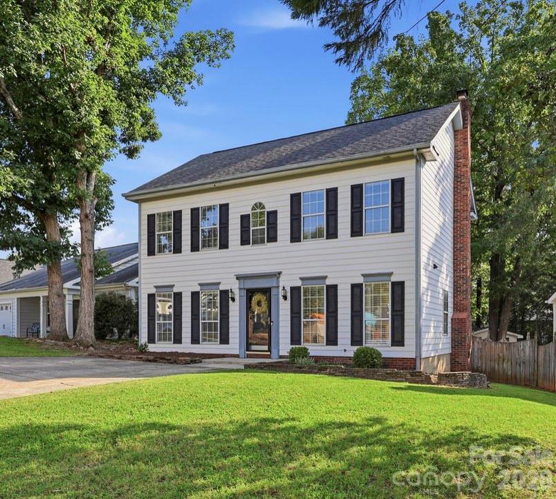 14230 Quartz Lane — Pineville