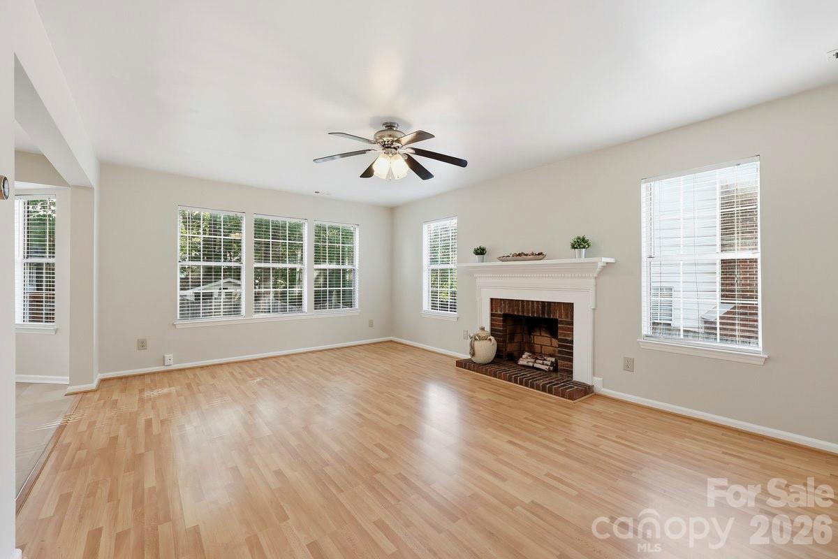 14230 Quartz Lane — Pineville