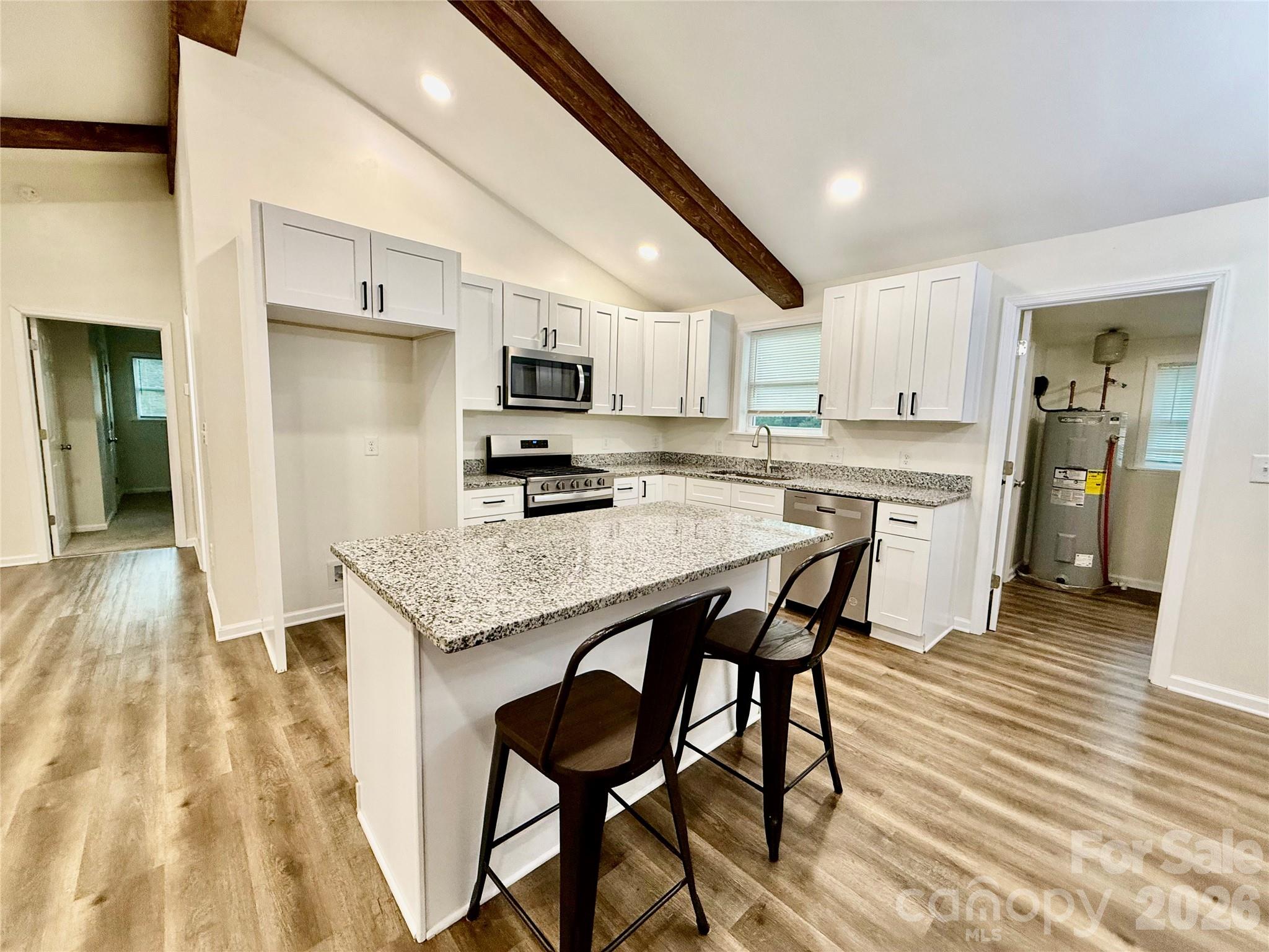 2213 Balmy Court — Lancaster