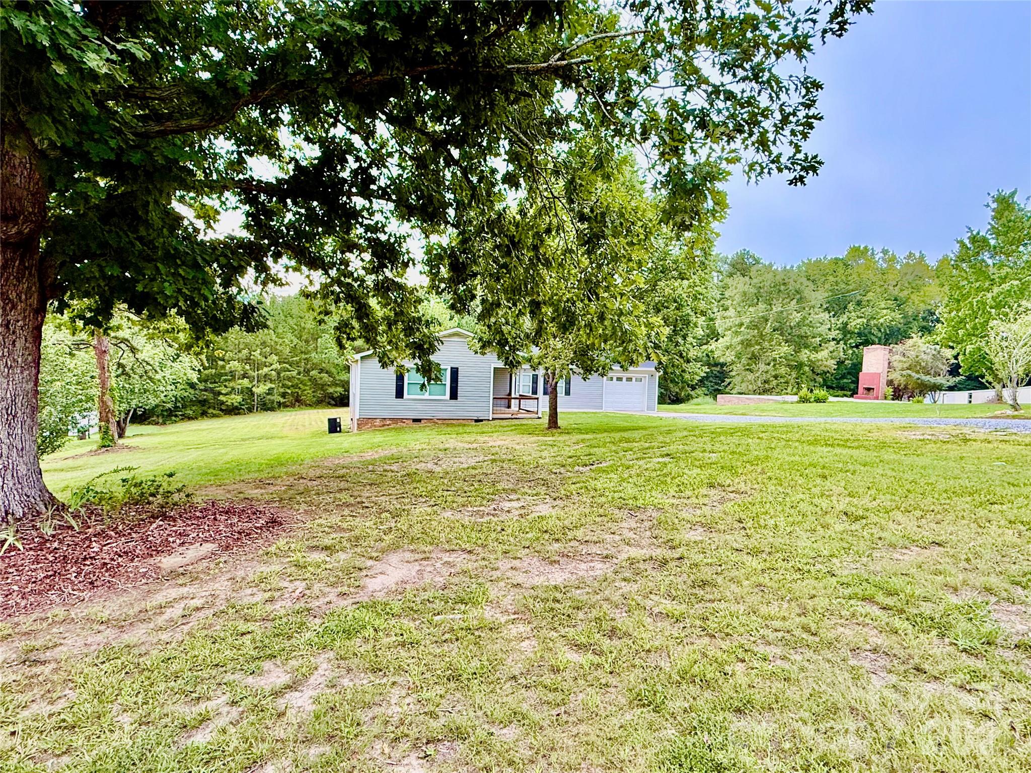 2213 Balmy Court — Lancaster