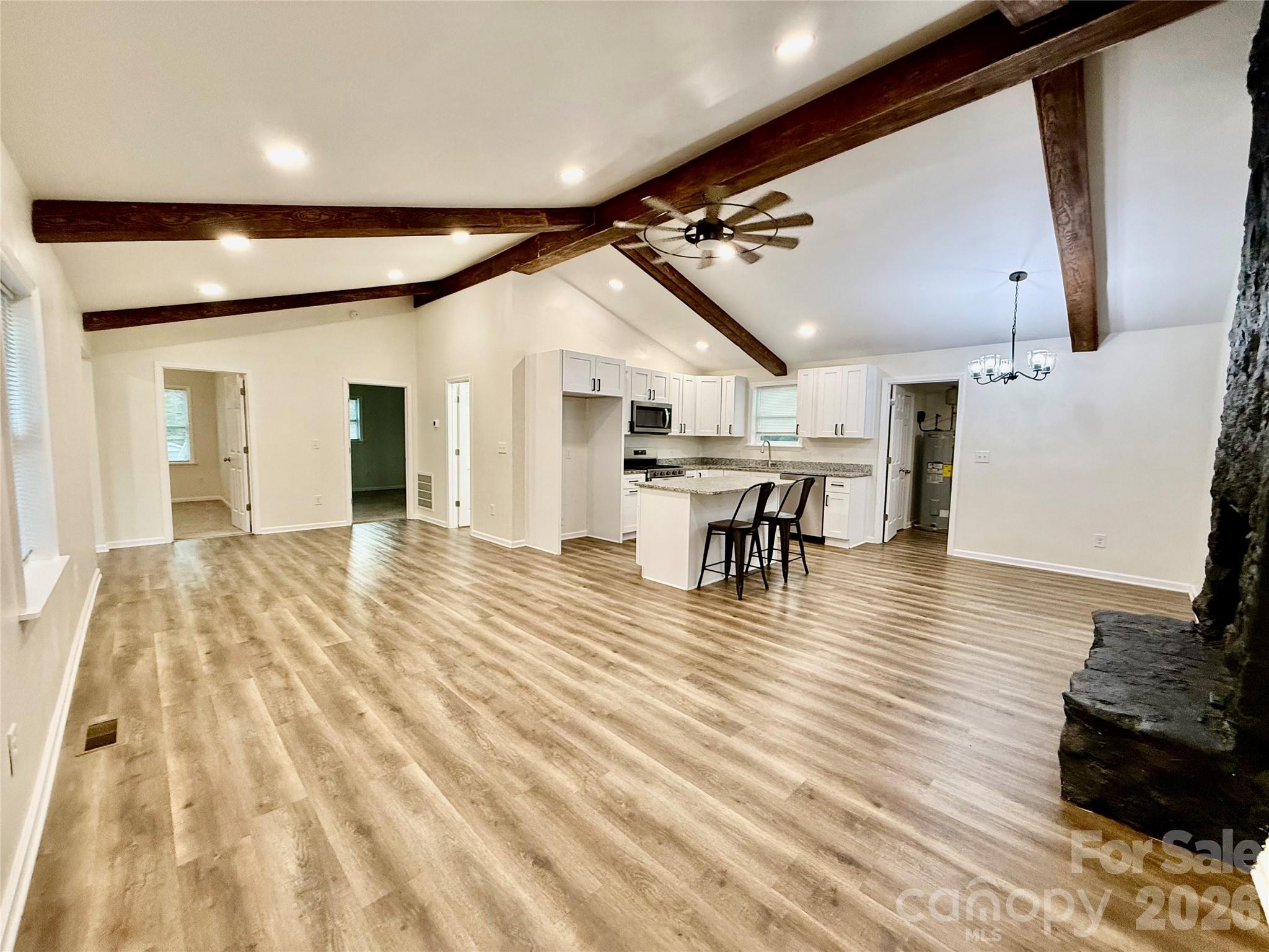 2213 Balmy Court — Lancaster